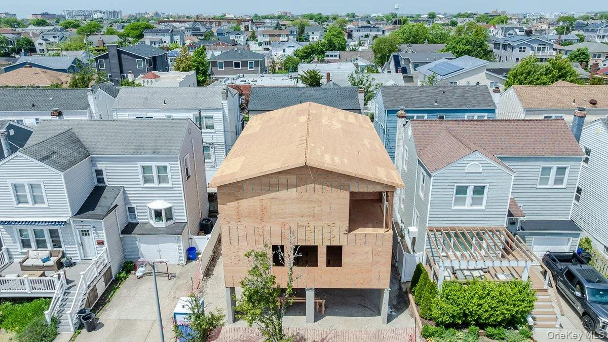 33 Farrell Street, Long Beach, NY, 4 Bedrooms Bedrooms, 9 Rooms Rooms,3 BathroomsBathrooms,Residential,For Rent,Farrell,0,997216 33 Farrell Street, Long Beach, NY, 4 Bedrooms Bedrooms, 9 Rooms Rooms,3 BathroomsBathrooms,Residential,For Rent,Farrell,0,997216
