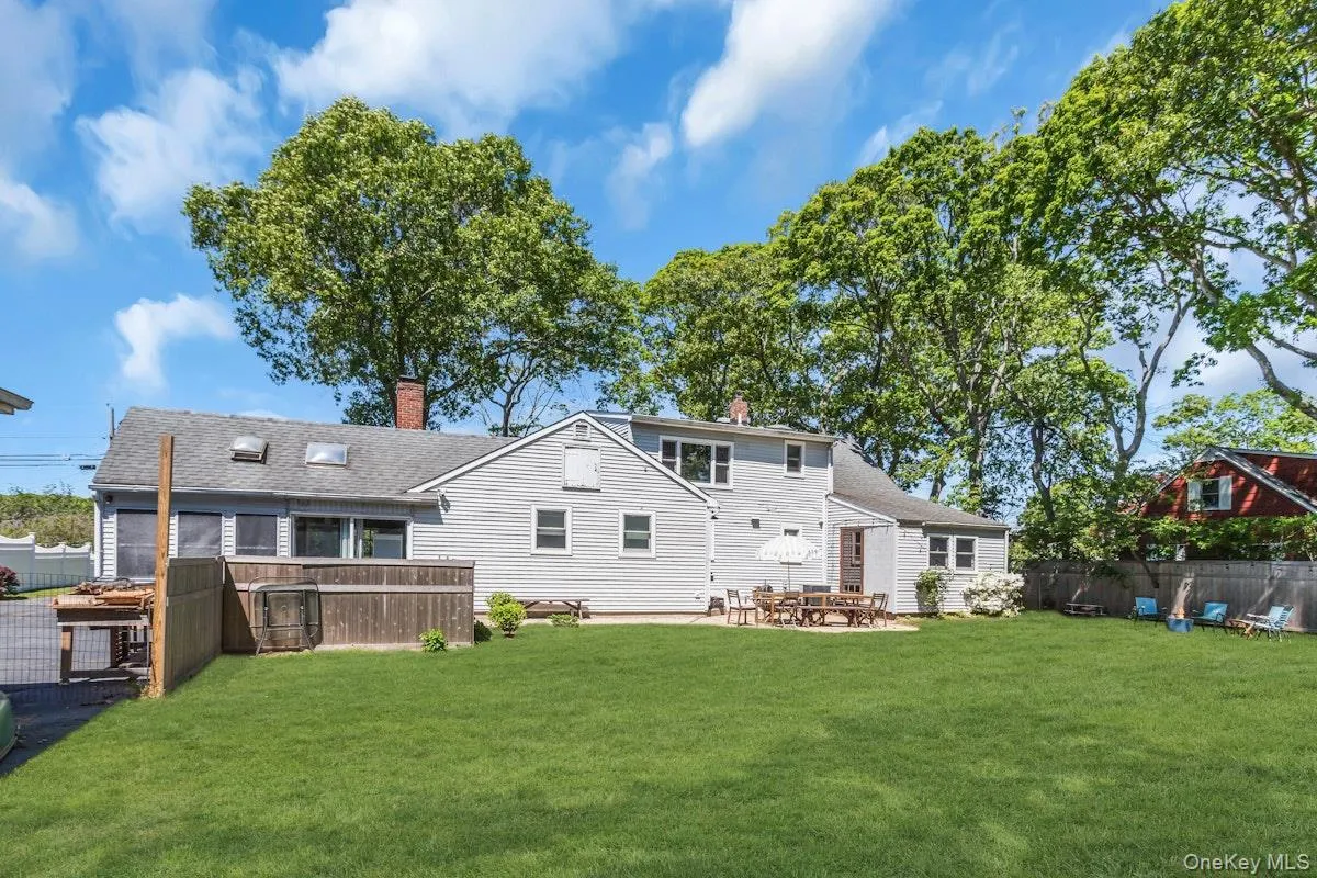 431 Cherry Avenue, Islip, NY, 4 Bedrooms Bedrooms, 8 Rooms Rooms,3 BathroomsBathrooms,Residential,For Rent,Cherry,0,997246 431 Cherry Avenue, Islip, NY, 4 Bedrooms Bedrooms, 8 Rooms Rooms,3 BathroomsBathrooms,Residential,For Rent,Cherry,0,997246