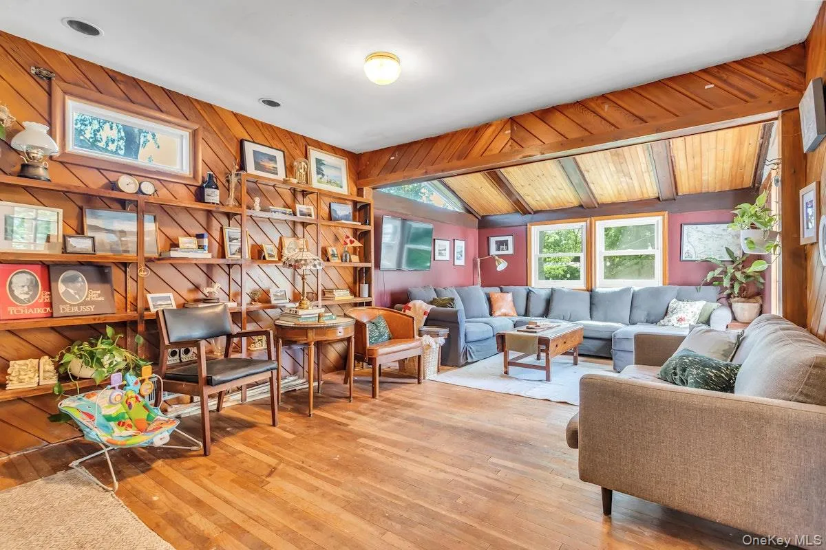 Huge Living Room Huge Living Room
