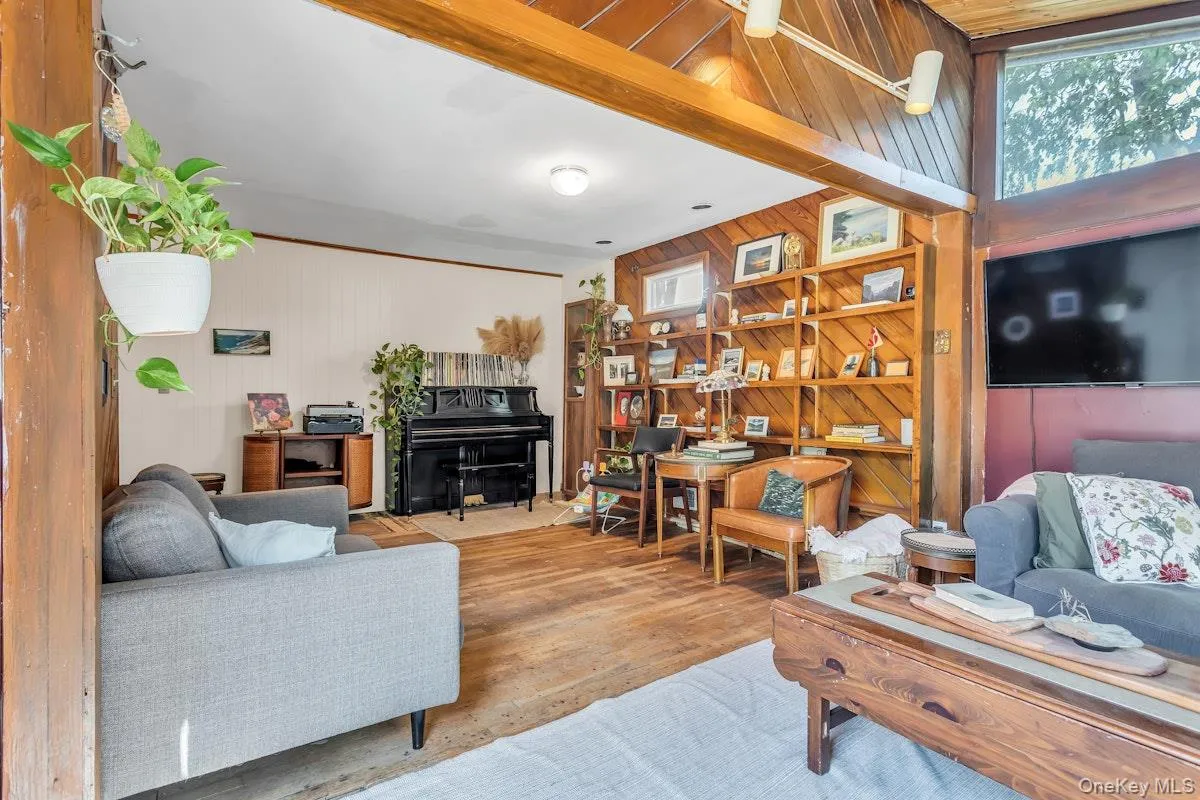 431 Cherry Avenue, Islip, NY, 4 Bedrooms Bedrooms, 8 Rooms Rooms,3 BathroomsBathrooms,Residential,For Rent,Cherry,0,997246 431 Cherry Avenue, Islip, NY, 4 Bedrooms Bedrooms, 8 Rooms Rooms,3 BathroomsBathrooms,Residential,For Rent,Cherry,0,997246