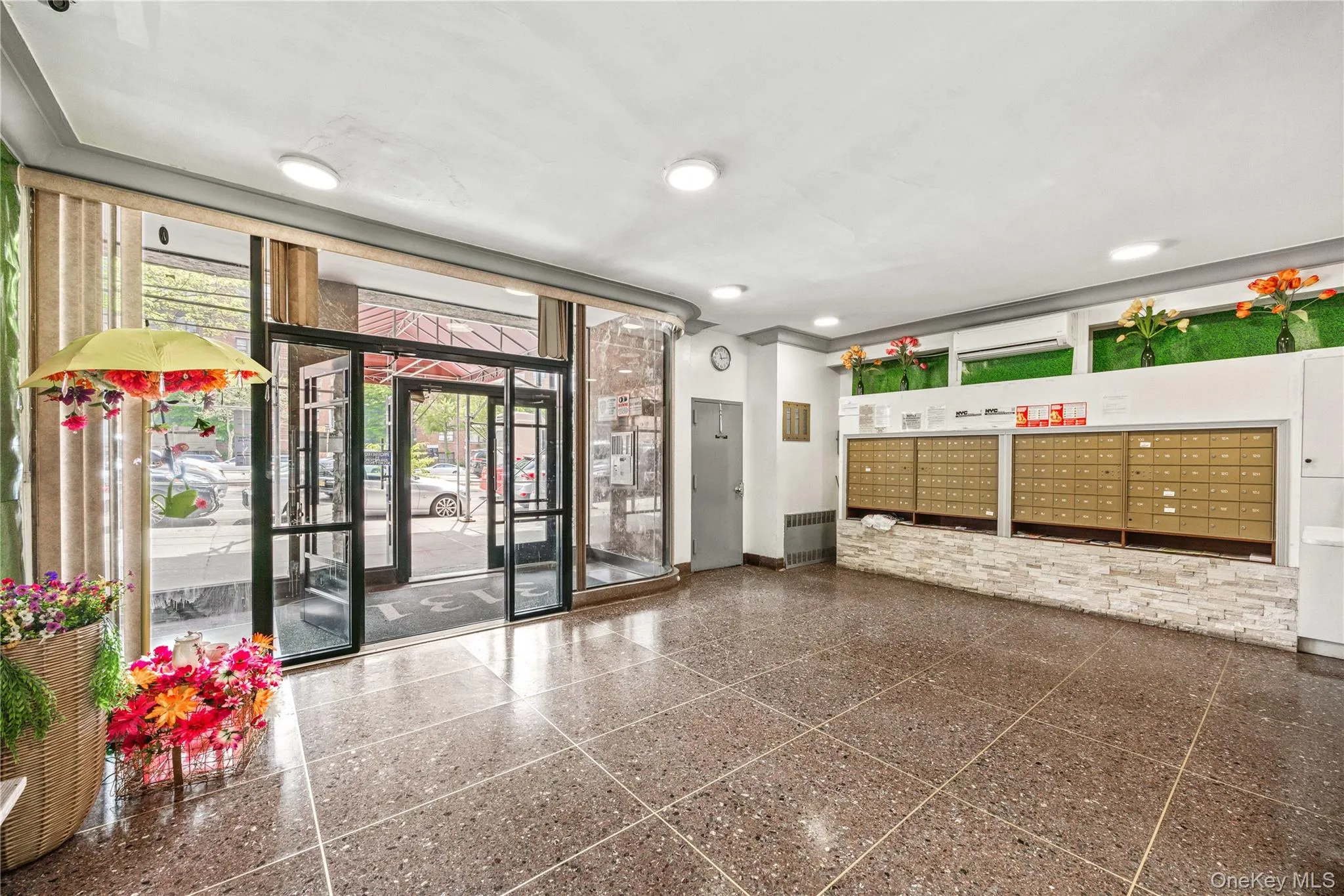 3131 Grand Concourse, New York, NY, 1 Bedroom Bedrooms, 3 Rooms Rooms,1 BathroomBathrooms,Residential Sale,For Rent,Grand Concourse,0,997252 3131 Grand Concourse, New York, NY, 1 Bedroom Bedrooms, 3 Rooms Rooms,1 BathroomBathrooms,Residential Sale,For Rent,Grand Concourse,0,997252