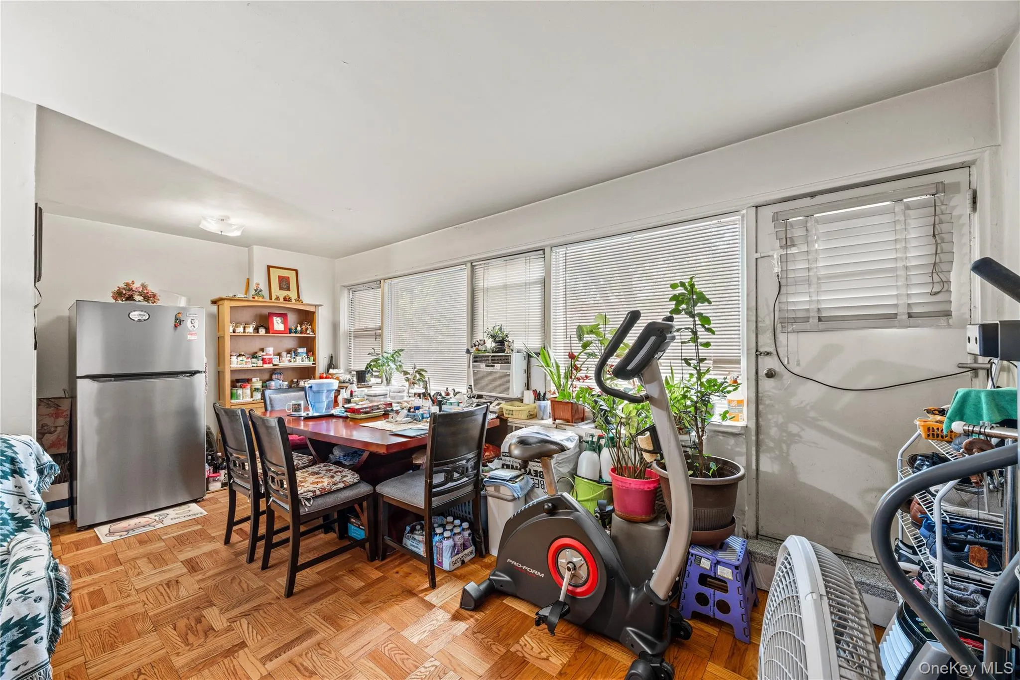 3131 Grand Concourse, New York, NY, 1 Bedroom Bedrooms, 3 Rooms Rooms,1 BathroomBathrooms,Residential Sale,For Rent,Grand Concourse,0,997252 3131 Grand Concourse, New York, NY, 1 Bedroom Bedrooms, 3 Rooms Rooms,1 BathroomBathrooms,Residential Sale,For Rent,Grand Concourse,0,997252