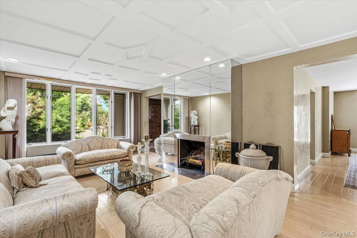 15470 Powells Cove Boulevard, New York, NY, 4 Bedrooms Bedrooms, 8 Rooms Rooms,5 BathroomsBathrooms,Residential,For Rent,Powells Cove,0,997254 15470 Powells Cove Boulevard, New York, NY, 4 Bedrooms Bedrooms, 8 Rooms Rooms,5 BathroomsBathrooms,Residential,For Rent,Powells Cove,0,997254