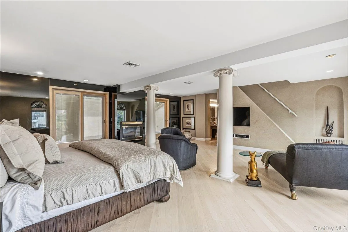 15470 Powells Cove Boulevard, New York, NY, 4 Bedrooms Bedrooms, 8 Rooms Rooms,5 BathroomsBathrooms,Residential,For Rent,Powells Cove,0,997254 15470 Powells Cove Boulevard, New York, NY, 4 Bedrooms Bedrooms, 8 Rooms Rooms,5 BathroomsBathrooms,Residential,For Rent,Powells Cove,0,997254