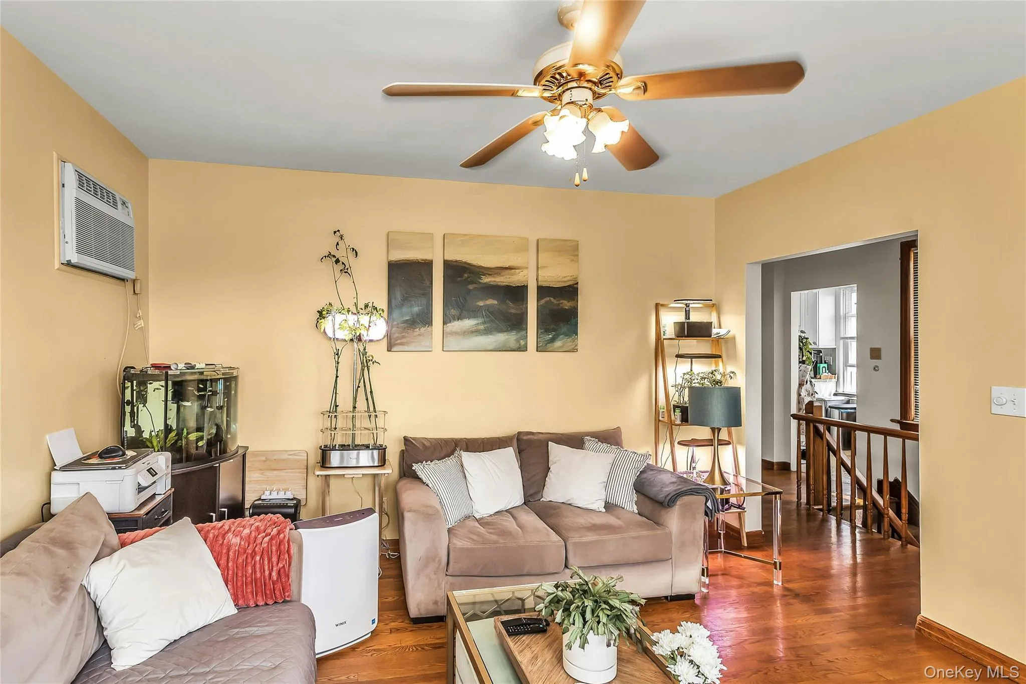 Lovingly maintained second floor Family Room Lovingly maintained second floor Family Room