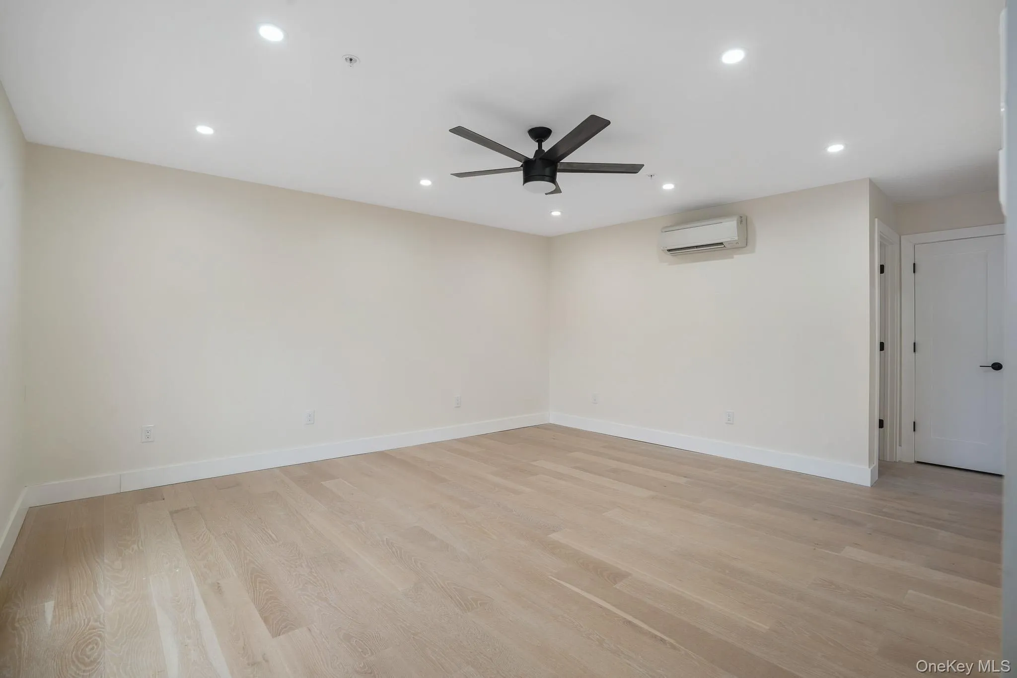 125 New Hamburg Road, Wappinger, NY, 1 Bedroom Bedrooms, 2 Rooms Rooms,1 BathroomBathrooms,Residential Lease,For Rent,New Hamburg,0,997269 125 New Hamburg Road, Wappinger, NY, 1 Bedroom Bedrooms, 2 Rooms Rooms,1 BathroomBathrooms,Residential Lease,For Rent,New Hamburg,0,997269