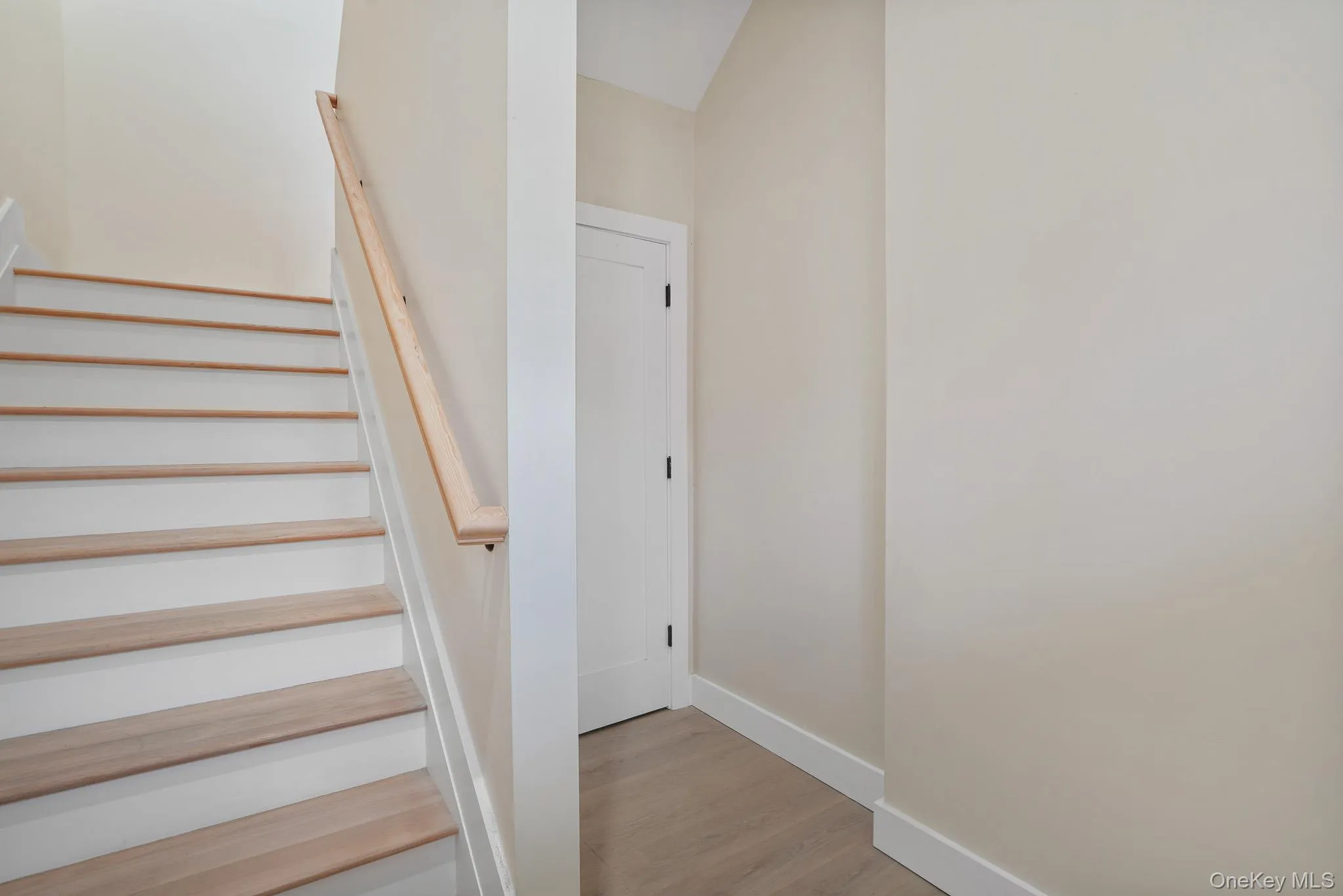 125 New Hamburg Road, Wappinger, NY, 1 Bedroom Bedrooms, 2 Rooms Rooms,1 BathroomBathrooms,Residential Lease,For Rent,New Hamburg,0,997269 125 New Hamburg Road, Wappinger, NY, 1 Bedroom Bedrooms, 2 Rooms Rooms,1 BathroomBathrooms,Residential Lease,For Rent,New Hamburg,0,997269