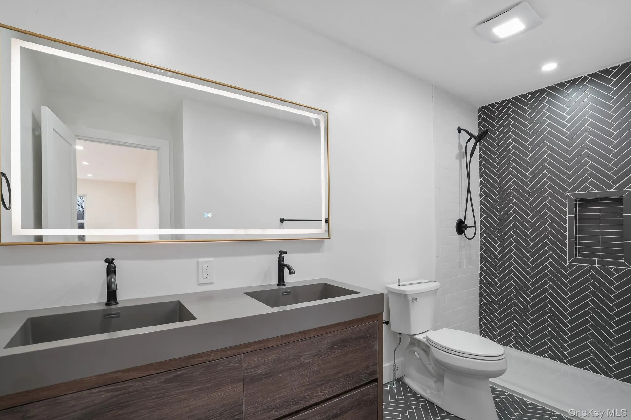125 New Hamburg Road, Wappinger, NY, 1 Bedroom Bedrooms, 2 Rooms Rooms,1 BathroomBathrooms,Residential Lease,For Rent,New Hamburg,0,997272 125 New Hamburg Road, Wappinger, NY, 1 Bedroom Bedrooms, 2 Rooms Rooms,1 BathroomBathrooms,Residential Lease,For Rent,New Hamburg,0,997272