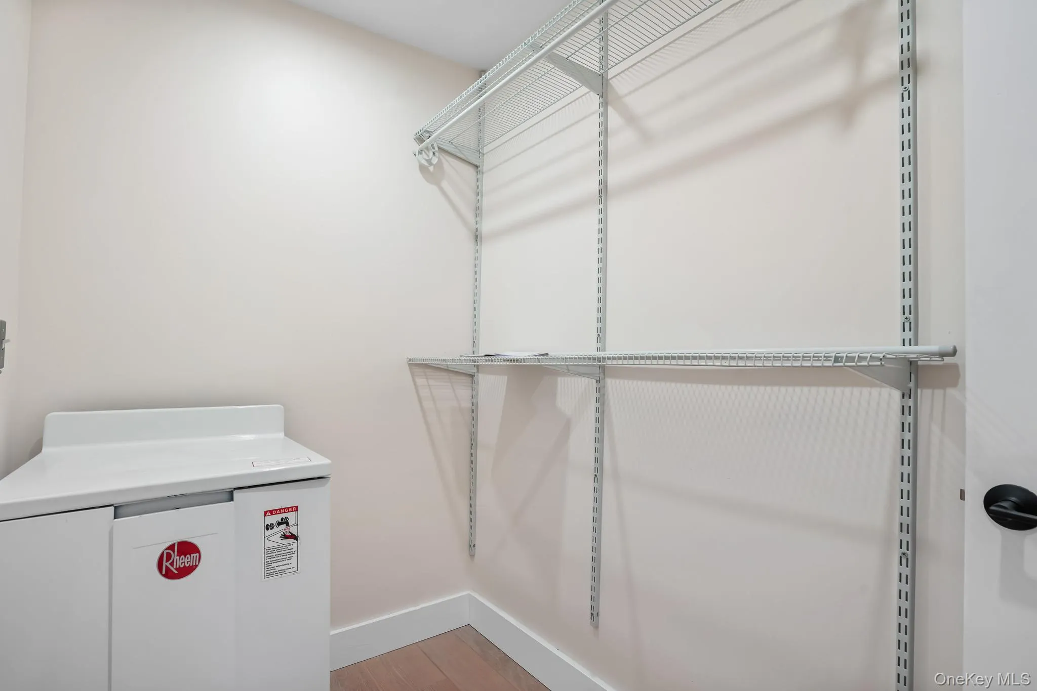 125 New Hamburg Road, Wappinger, NY, 1 Bedroom Bedrooms, 2 Rooms Rooms,1 BathroomBathrooms,Residential Lease,For Rent,New Hamburg,0,997272 125 New Hamburg Road, Wappinger, NY, 1 Bedroom Bedrooms, 2 Rooms Rooms,1 BathroomBathrooms,Residential Lease,For Rent,New Hamburg,0,997272