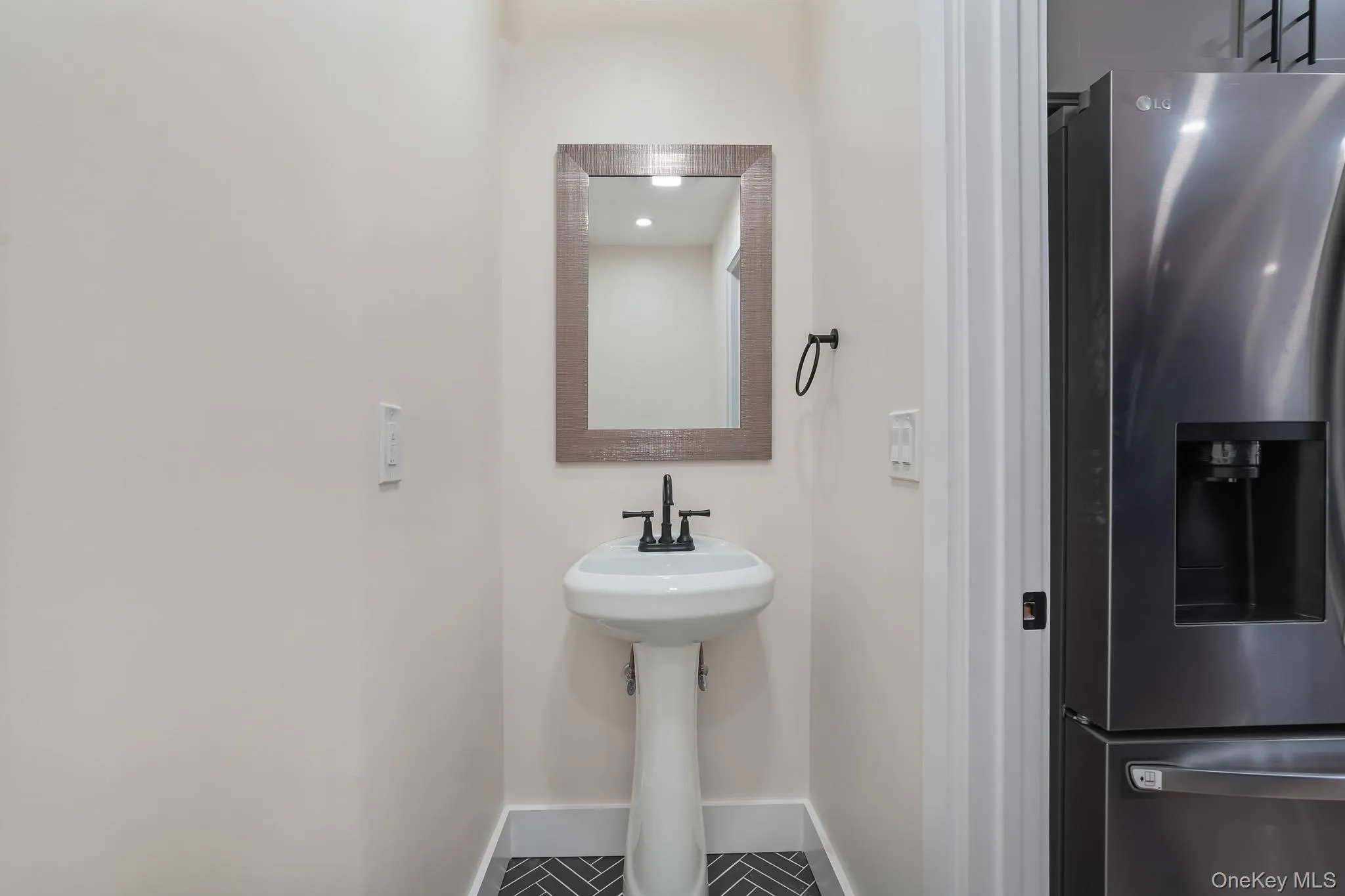 125 New Hamburg Road, Wappinger, NY, 1 Bedroom Bedrooms, 2 Rooms Rooms,1 BathroomBathrooms,Residential Lease,For Rent,New Hamburg,0,997272 125 New Hamburg Road, Wappinger, NY, 1 Bedroom Bedrooms, 2 Rooms Rooms,1 BathroomBathrooms,Residential Lease,For Rent,New Hamburg,0,997272