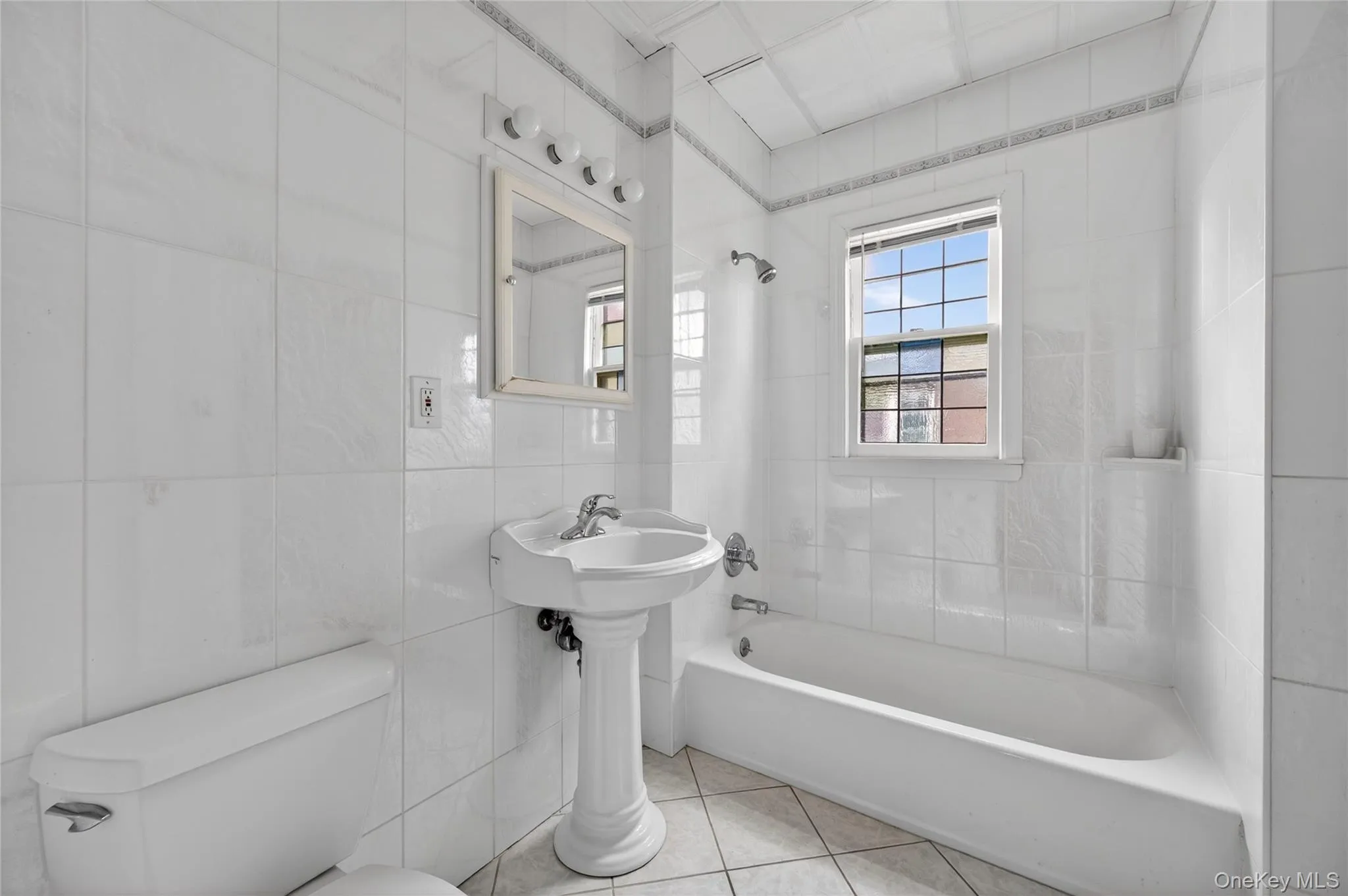 114 New Hyde Park Road, Hempstead, NY, 5 Bedrooms Bedrooms, 9 Rooms Rooms,2 BathroomsBathrooms,Residential,For Rent,New Hyde Park,0,997278 114 New Hyde Park Road, Hempstead, NY, 5 Bedrooms Bedrooms, 9 Rooms Rooms,2 BathroomsBathrooms,Residential,For Rent,New Hyde Park,0,997278