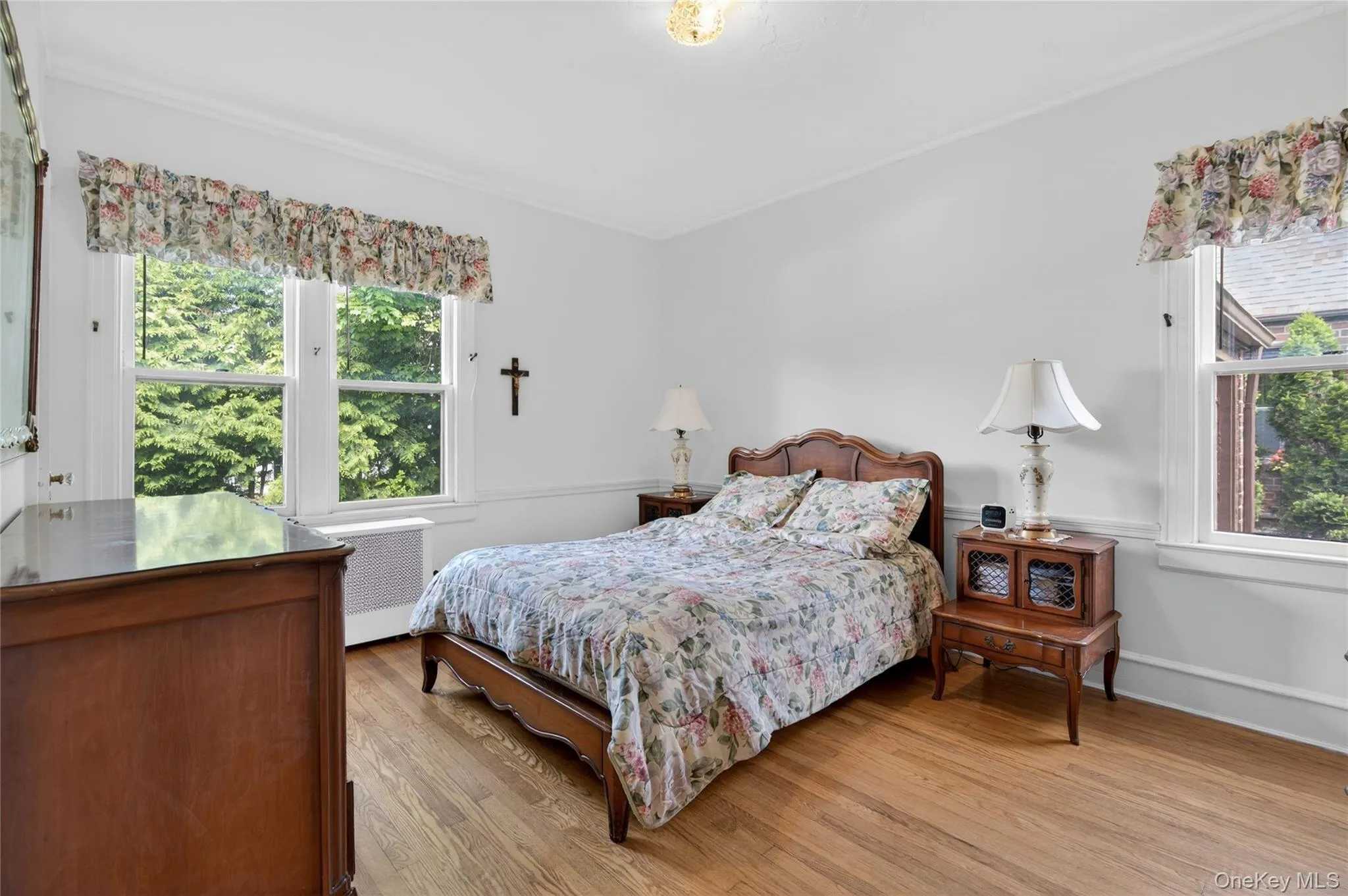 114 New Hyde Park Road, Hempstead, NY, 5 Bedrooms Bedrooms, 9 Rooms Rooms,2 BathroomsBathrooms,Residential,For Rent,New Hyde Park,0,997278 114 New Hyde Park Road, Hempstead, NY, 5 Bedrooms Bedrooms, 9 Rooms Rooms,2 BathroomsBathrooms,Residential,For Rent,New Hyde Park,0,997278