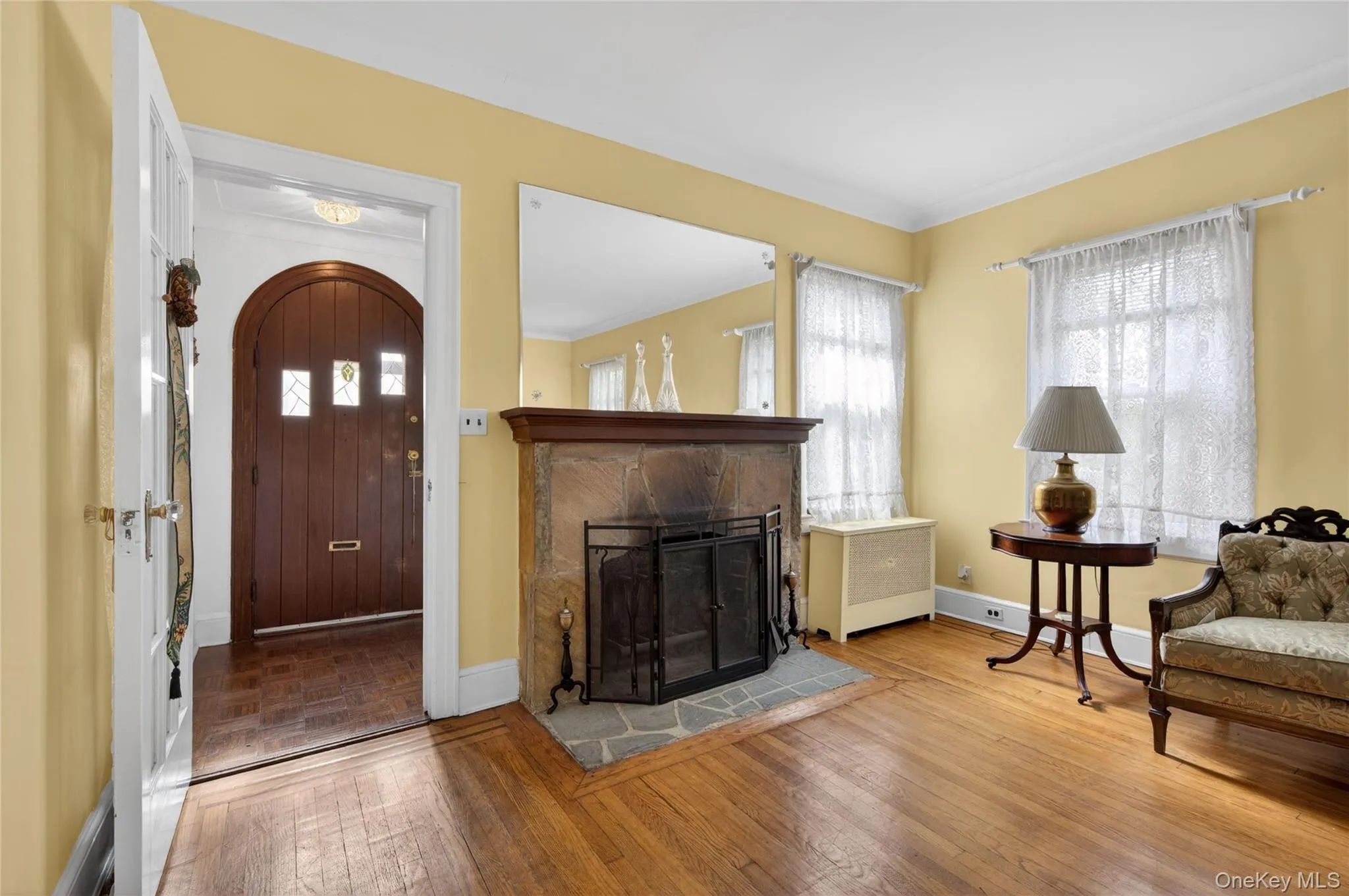114 New Hyde Park Road, Hempstead, NY, 5 Bedrooms Bedrooms, 9 Rooms Rooms,2 BathroomsBathrooms,Residential,For Rent,New Hyde Park,0,KEY997278 114 New Hyde Park Road, Hempstead, NY, 5 Bedrooms Bedrooms, 9 Rooms Rooms,2 BathroomsBathrooms,Residential,For Rent,New Hyde Park,0,KEY997278