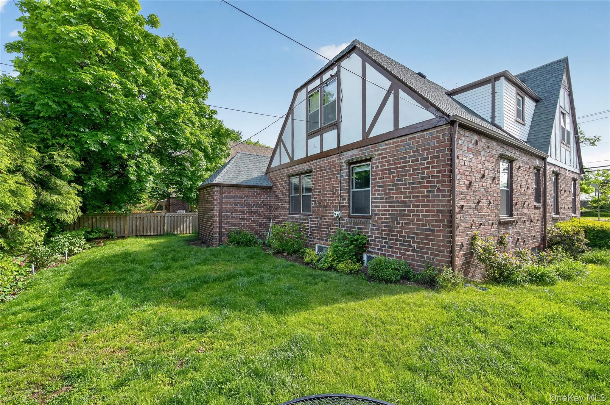 114 New Hyde Park Road, Hempstead, NY, 5 Bedrooms Bedrooms, 9 Rooms Rooms,2 BathroomsBathrooms,Residential,For Rent,New Hyde Park,0,997278 114 New Hyde Park Road, Hempstead, NY, 5 Bedrooms Bedrooms, 9 Rooms Rooms,2 BathroomsBathrooms,Residential,For Rent,New Hyde Park,0,997278