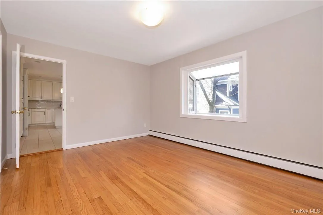 3 Lea Place, Rye City, NY, 4 Bedrooms Bedrooms, 8 Rooms Rooms,3 BathroomsBathrooms,Residential Lease,For Rent,Lea,0,997281 3 Lea Place, Rye City, NY, 4 Bedrooms Bedrooms, 8 Rooms Rooms,3 BathroomsBathrooms,Residential Lease,For Rent,Lea,0,997281