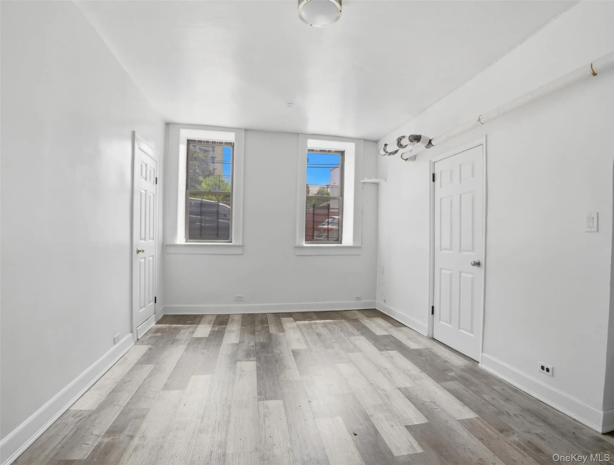 762 Brady Avenue, New York, NY, 3 Bedrooms Bedrooms, 5 Rooms Rooms,1 BathroomBathrooms,Residential Lease,For Rent,Brady,0,997284 762 Brady Avenue, New York, NY, 3 Bedrooms Bedrooms, 5 Rooms Rooms,1 BathroomBathrooms,Residential Lease,For Rent,Brady,0,997284