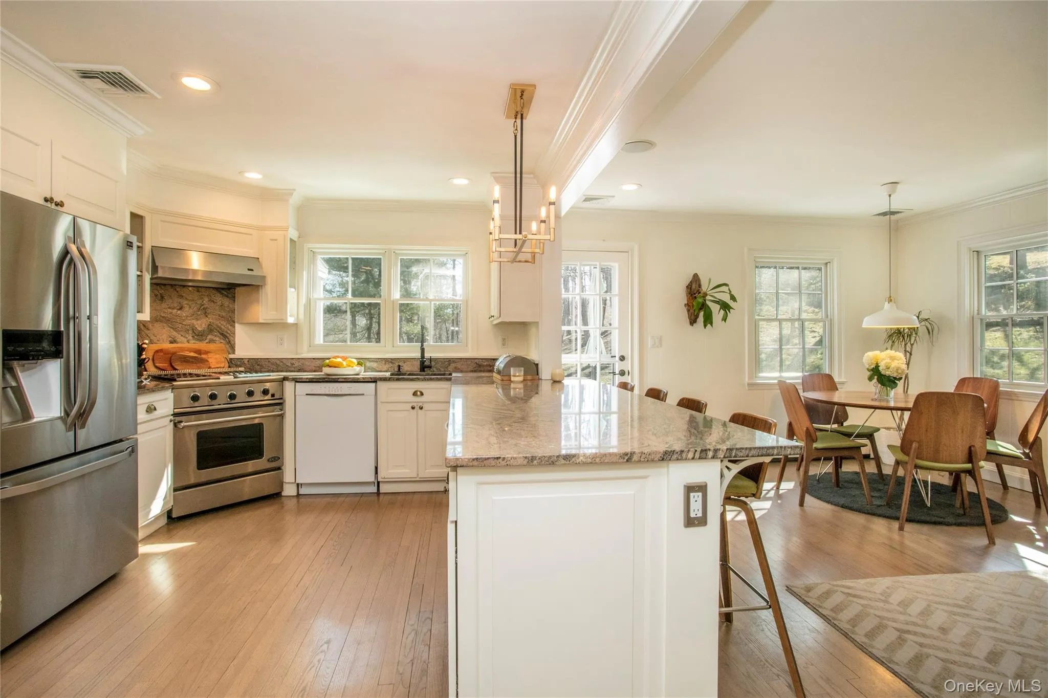 5 Hoffman Road, Mount Kisco, NY, 4 Bedrooms Bedrooms, 10 Rooms Rooms,4 BathroomsBathrooms,Residential Lease,For Rent,Hoffman,0,997286 5 Hoffman Road, Mount Kisco, NY, 4 Bedrooms Bedrooms, 10 Rooms Rooms,4 BathroomsBathrooms,Residential Lease,For Rent,Hoffman,0,997286