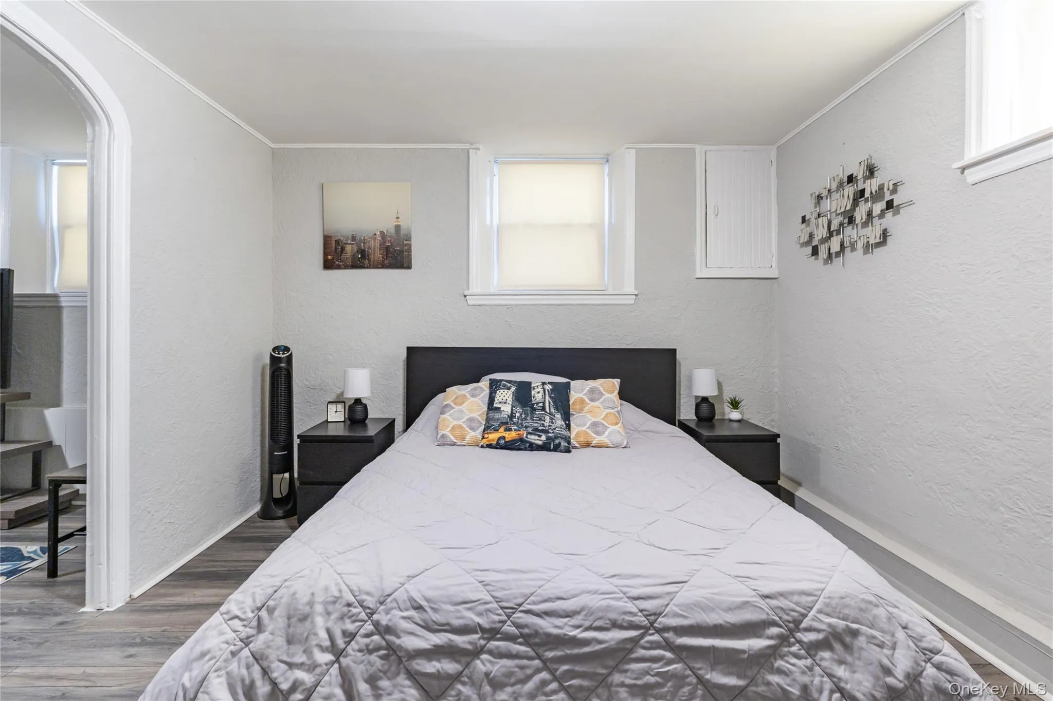 1830 Yates Avenue, New York, NY, 3 Bedrooms Bedrooms, 9 Rooms Rooms,2 BathroomsBathrooms,Residential,For Rent,Yates,0,997294 1830 Yates Avenue, New York, NY, 3 Bedrooms Bedrooms, 9 Rooms Rooms,2 BathroomsBathrooms,Residential,For Rent,Yates,0,997294