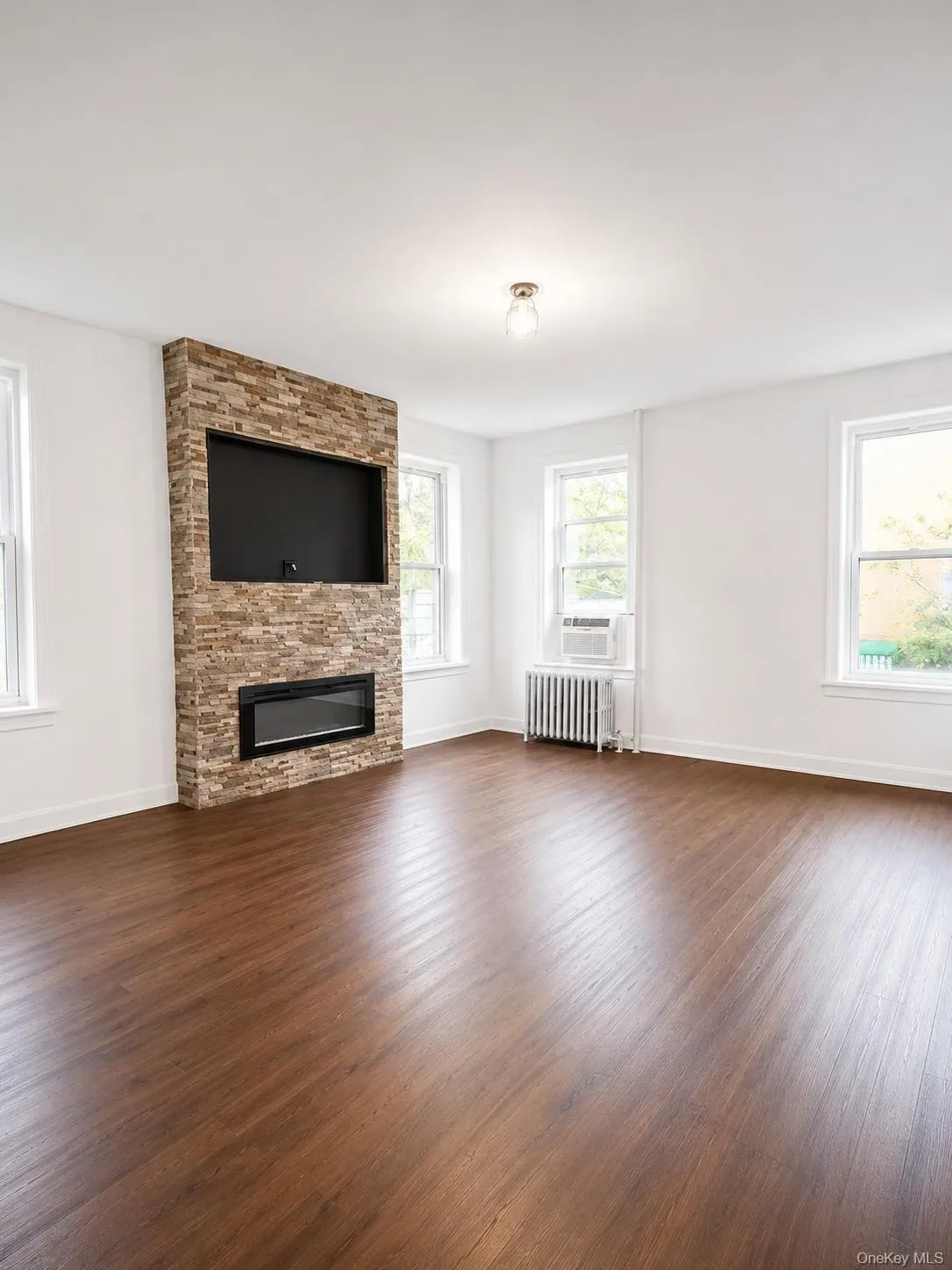 206 Hoyt Street, New York, NY, 2 Bedrooms Bedrooms, 5 Rooms Rooms,1 BathroomBathrooms,Residential Lease,For Rent,Hoyt,0,997308 206 Hoyt Street, New York, NY, 2 Bedrooms Bedrooms, 5 Rooms Rooms,1 BathroomBathrooms,Residential Lease,For Rent,Hoyt,0,997308