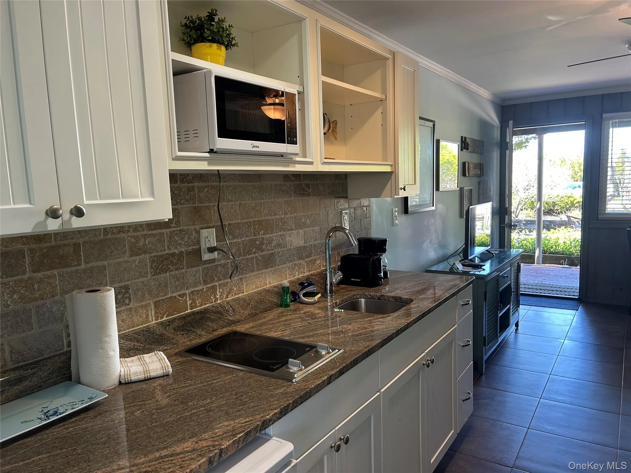 2136 Montauk, East Hampton, NY, 1 Room Rooms,1 BathroomBathrooms,Residential Sale,For Rent,Montauk,0,997313 2136 Montauk, East Hampton, NY, 1 Room Rooms,1 BathroomBathrooms,Residential Sale,For Rent,Montauk,0,997313