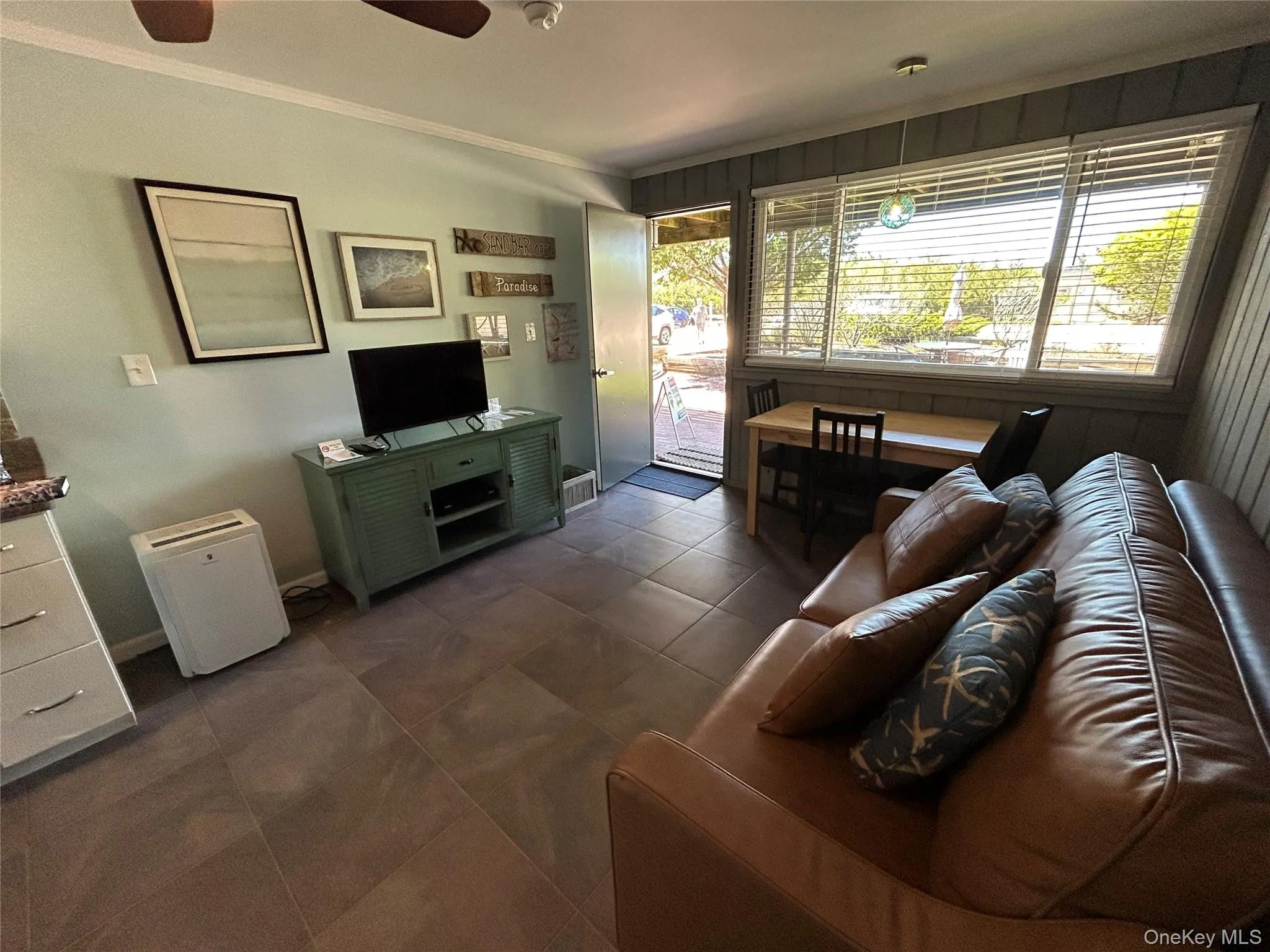 2136 Montauk, East Hampton, NY, 1 Room Rooms,1 BathroomBathrooms,Residential Sale,For Rent,Montauk,0,997313 2136 Montauk, East Hampton, NY, 1 Room Rooms,1 BathroomBathrooms,Residential Sale,For Rent,Montauk,0,997313
