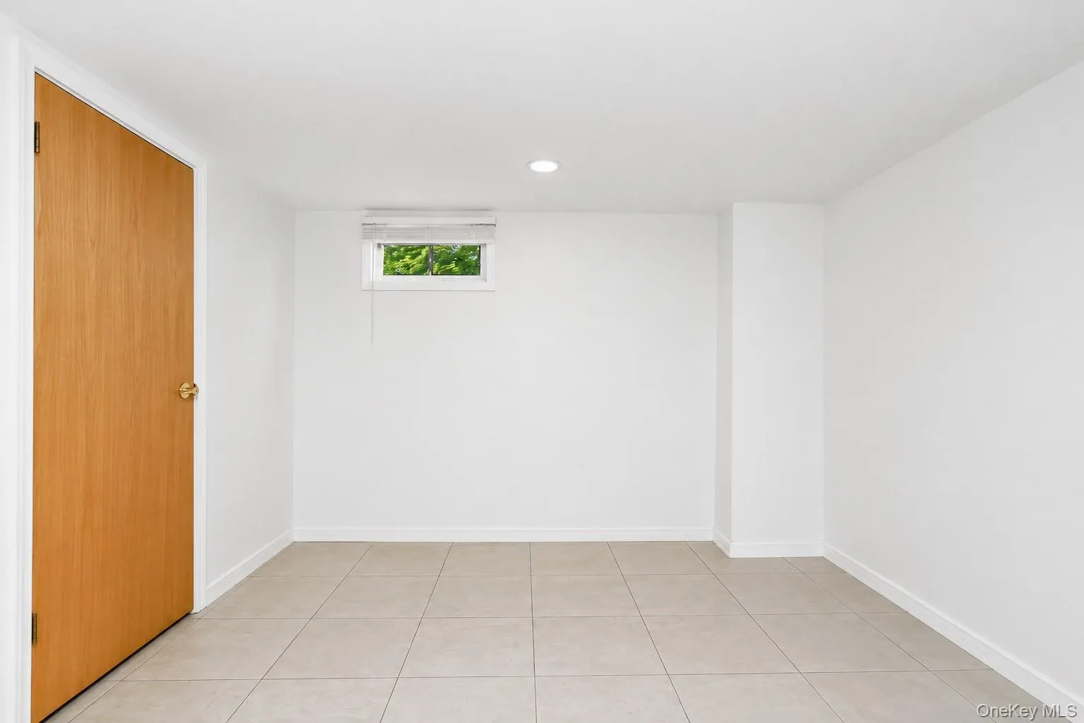 27 Stockton Street, Islip, NY, 4 Bedrooms Bedrooms, 9 Rooms Rooms,2 BathroomsBathrooms,Residential,For Rent,Stockton,0,997316 27 Stockton Street, Islip, NY, 4 Bedrooms Bedrooms, 9 Rooms Rooms,2 BathroomsBathrooms,Residential,For Rent,Stockton,0,997316