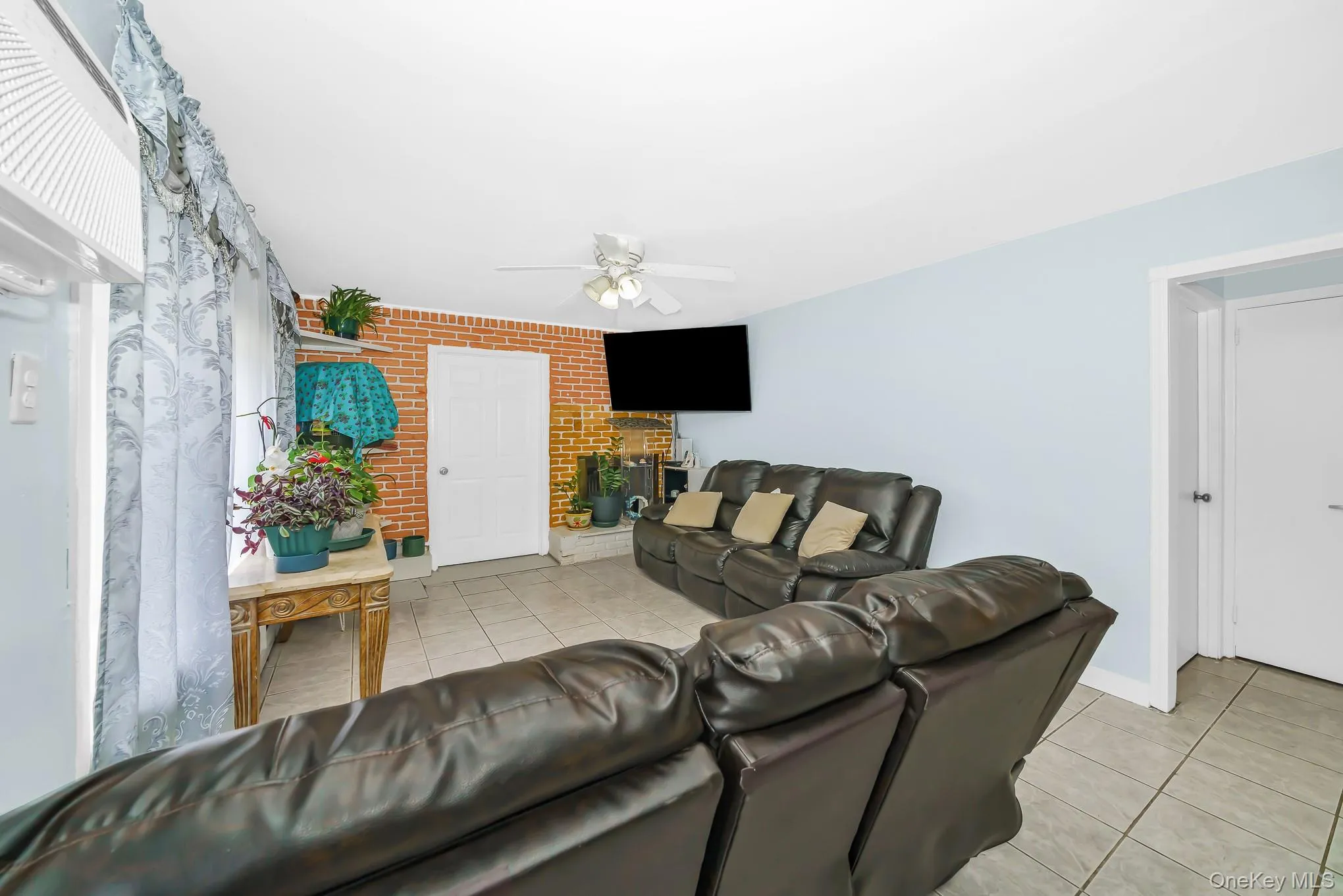27 Stockton Street, Islip, NY, 4 Bedrooms Bedrooms, 9 Rooms Rooms,2 BathroomsBathrooms,Residential,For Rent,Stockton,0,997316 27 Stockton Street, Islip, NY, 4 Bedrooms Bedrooms, 9 Rooms Rooms,2 BathroomsBathrooms,Residential,For Rent,Stockton,0,997316