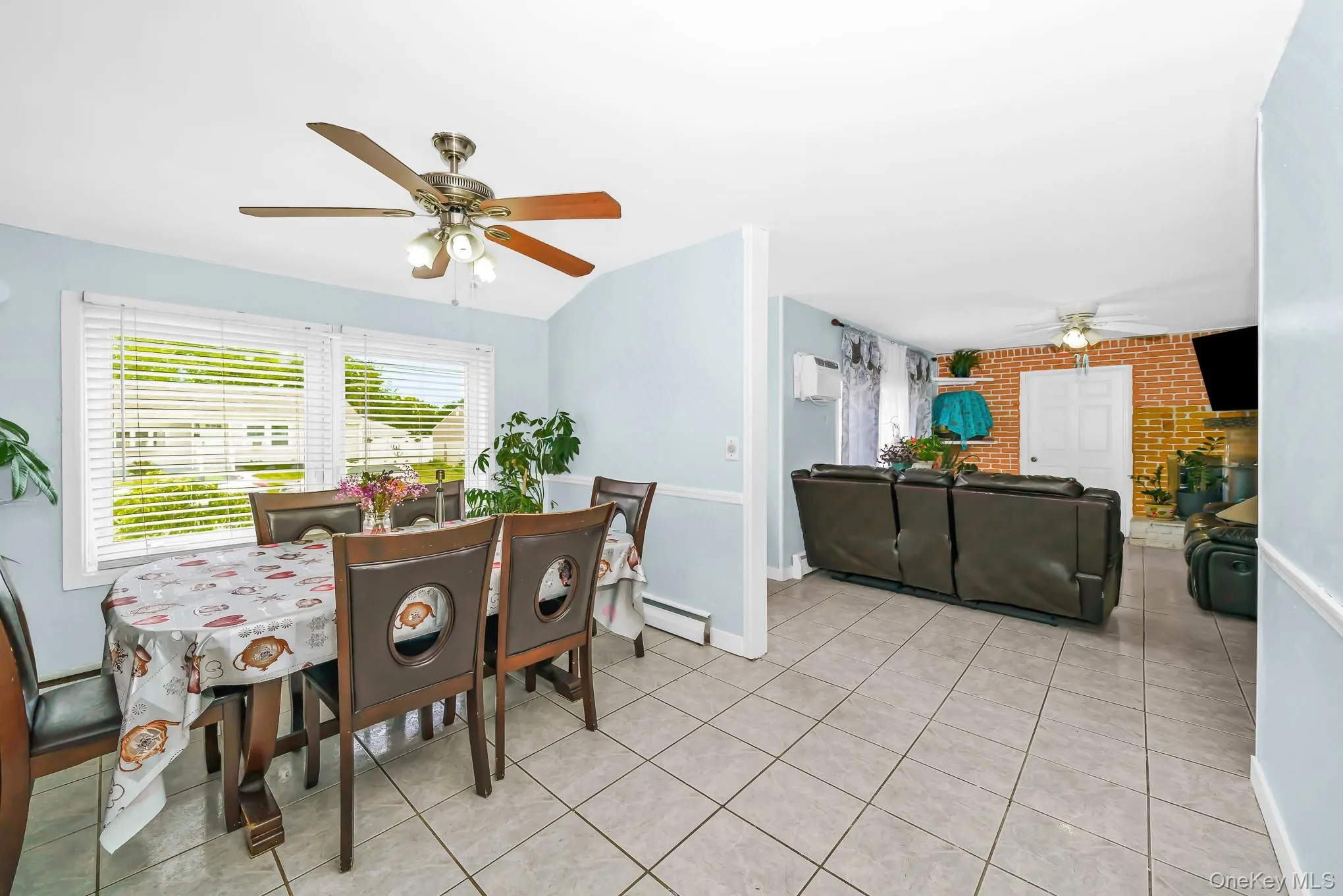 27 Stockton Street, Islip, NY, 4 Bedrooms Bedrooms, 9 Rooms Rooms,2 BathroomsBathrooms,Residential,For Rent,Stockton,0,997316 27 Stockton Street, Islip, NY, 4 Bedrooms Bedrooms, 9 Rooms Rooms,2 BathroomsBathrooms,Residential,For Rent,Stockton,0,997316