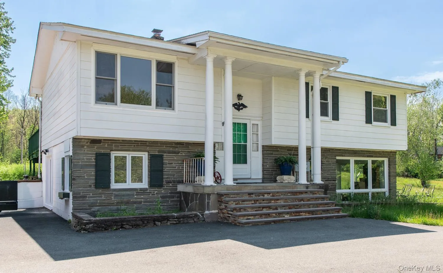 1360 Centre Road, Clinton, NY, 3 Bedrooms Bedrooms, 6 Rooms Rooms,2 BathroomsBathrooms,Residential Lease,For Rent,Centre,0,997325 1360 Centre Road, Clinton, NY, 3 Bedrooms Bedrooms, 6 Rooms Rooms,2 BathroomsBathrooms,Residential Lease,For Rent,Centre,0,997325