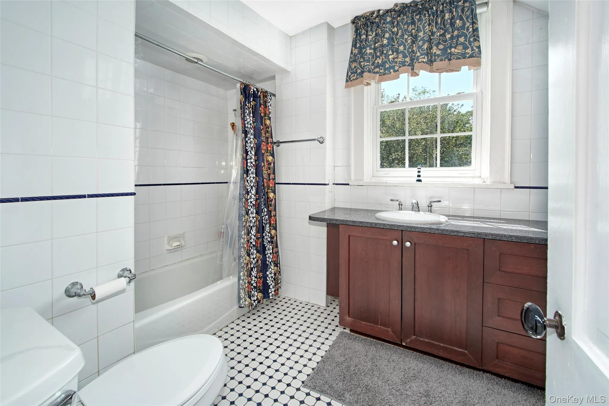 18 Puritan Road, Harrison, NY, 6 Bedrooms Bedrooms, 13 Rooms Rooms,5 BathroomsBathrooms,Residential Sale,For Rent,Puritan,0,997329 18 Puritan Road, Harrison, NY, 6 Bedrooms Bedrooms, 13 Rooms Rooms,5 BathroomsBathrooms,Residential Sale,For Rent,Puritan,0,997329