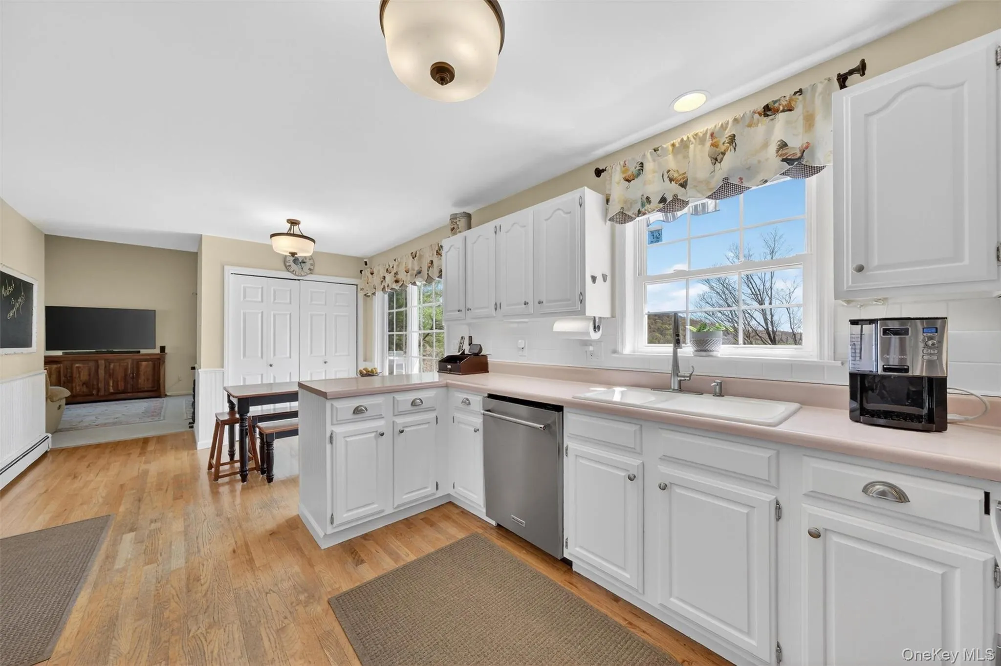11 Bradley Drive, Patterson, NY, 4 Bedrooms Bedrooms, 9 Rooms Rooms,2 BathroomsBathrooms,Residential Sale,For Rent,Bradley,0,997337 11 Bradley Drive, Patterson, NY, 4 Bedrooms Bedrooms, 9 Rooms Rooms,2 BathroomsBathrooms,Residential Sale,For Rent,Bradley,0,997337