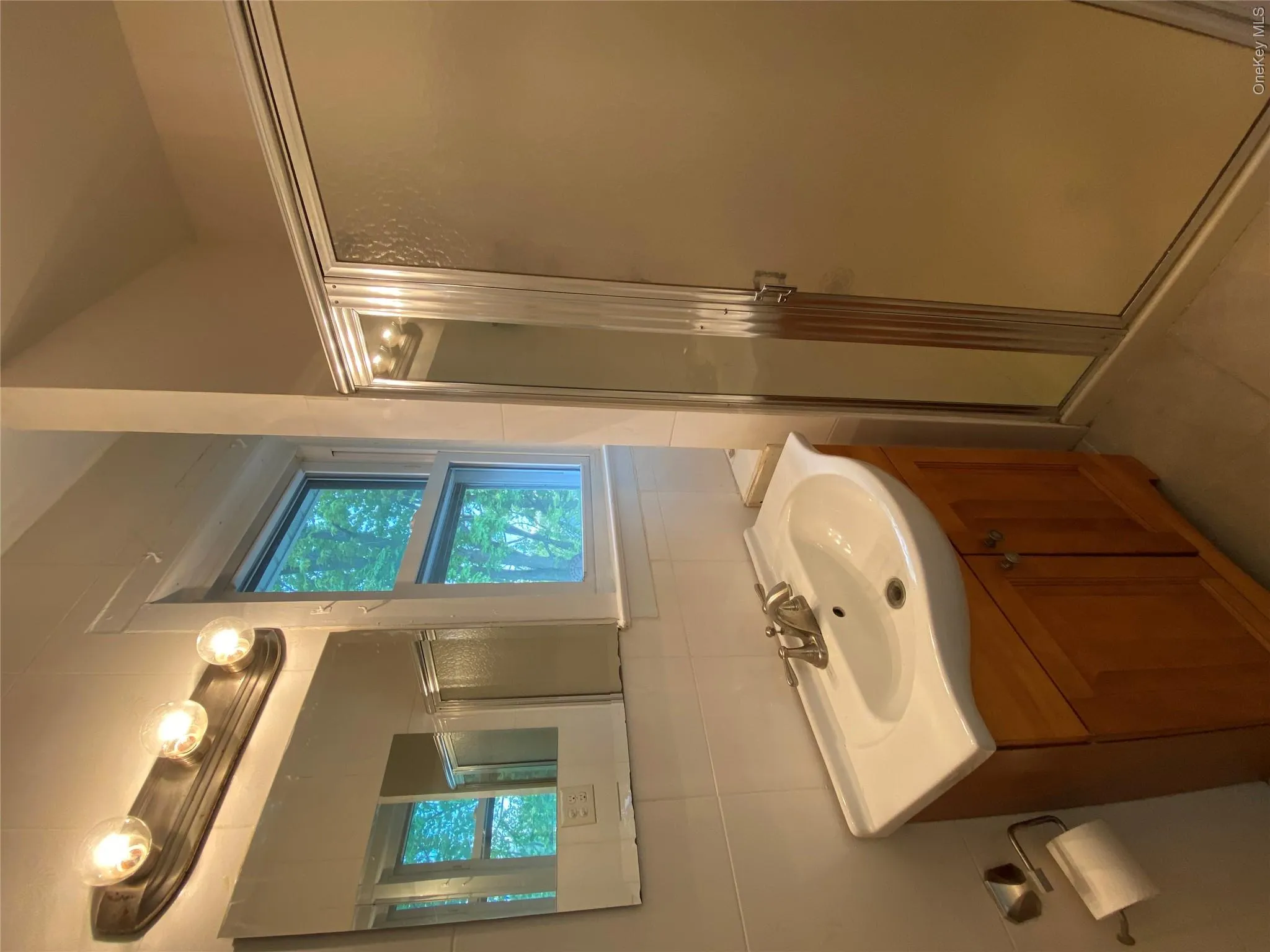 Walk in shower Walk in shower