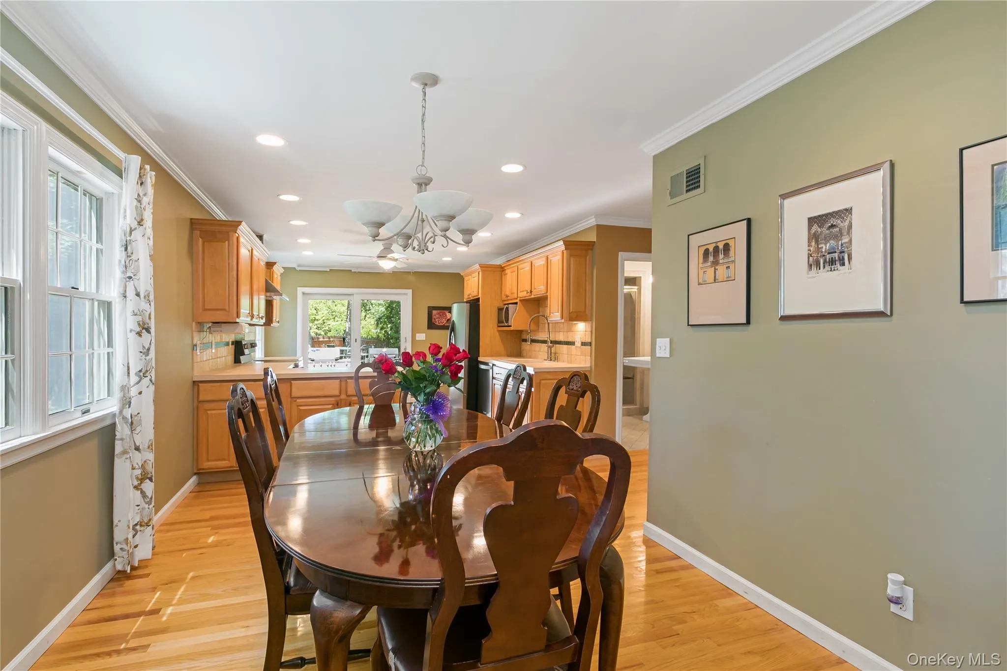 2915 Hyatt Street, Yorktown, NY, 3 Bedrooms Bedrooms, 7 Rooms Rooms,2 BathroomsBathrooms,Residential,For Rent,Hyatt,0,KEY997345 2915 Hyatt Street, Yorktown, NY, 3 Bedrooms Bedrooms, 7 Rooms Rooms,2 BathroomsBathrooms,Residential,For Rent,Hyatt,0,KEY997345