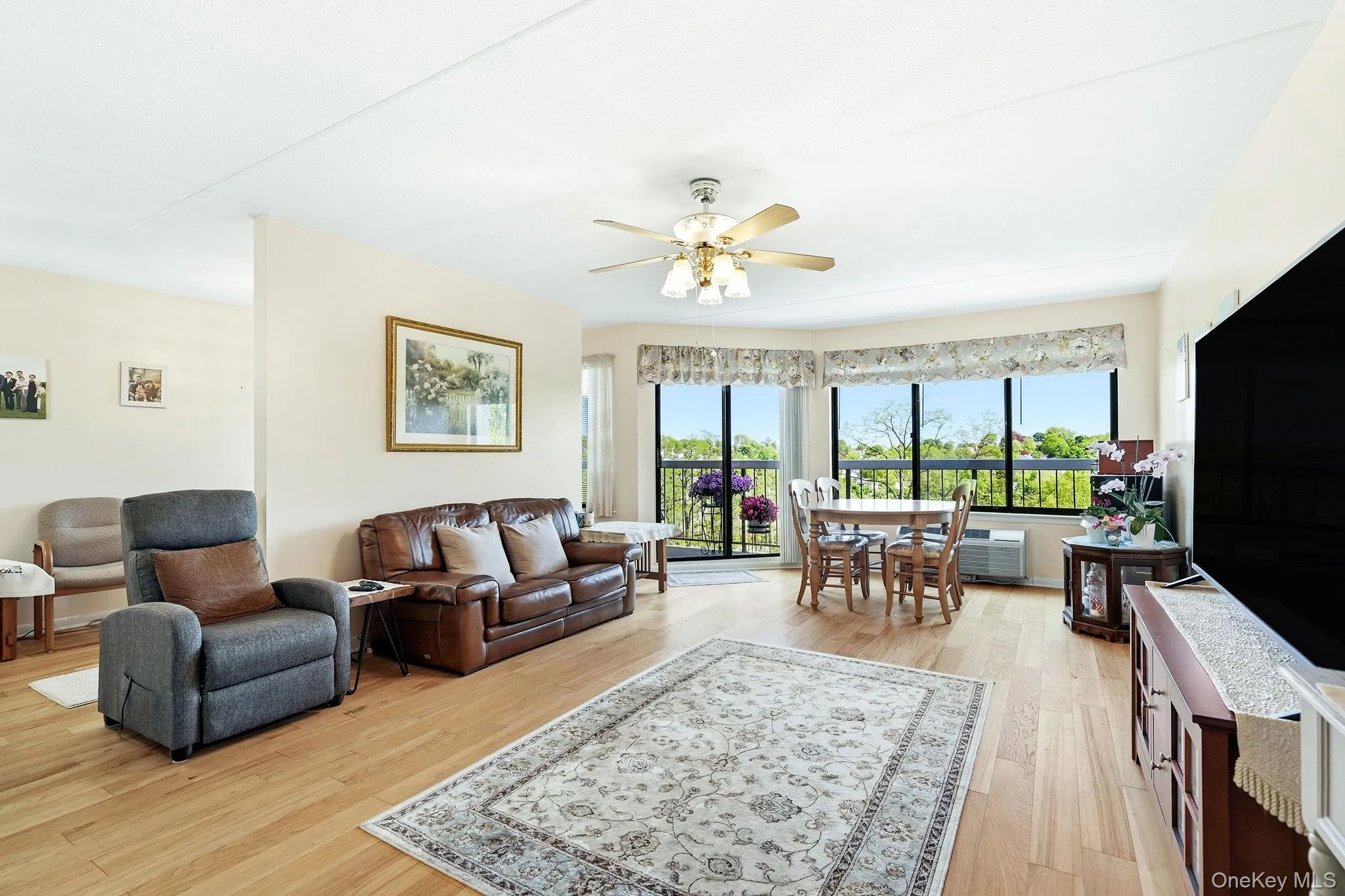 Beautiful Laminated Hardwood Floors Beautiful Laminated Hardwood Floors