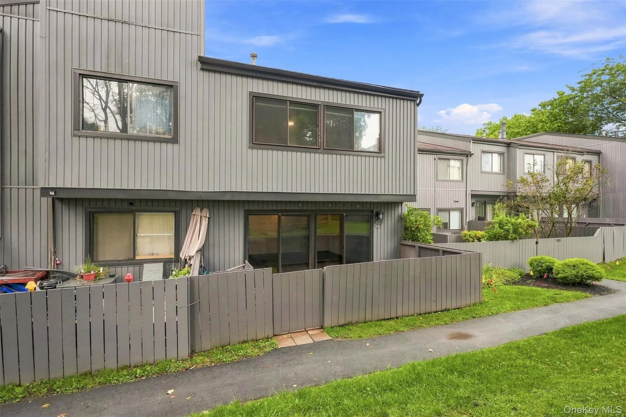 1905 Magnolia Walk, Poughkeepsie, NY, 3 Bedrooms Bedrooms, 8 Rooms Rooms,2 BathroomsBathrooms,Residential,For Rent,Magnolia,0,997362 1905 Magnolia Walk, Poughkeepsie, NY, 3 Bedrooms Bedrooms, 8 Rooms Rooms,2 BathroomsBathrooms,Residential,For Rent,Magnolia,0,997362