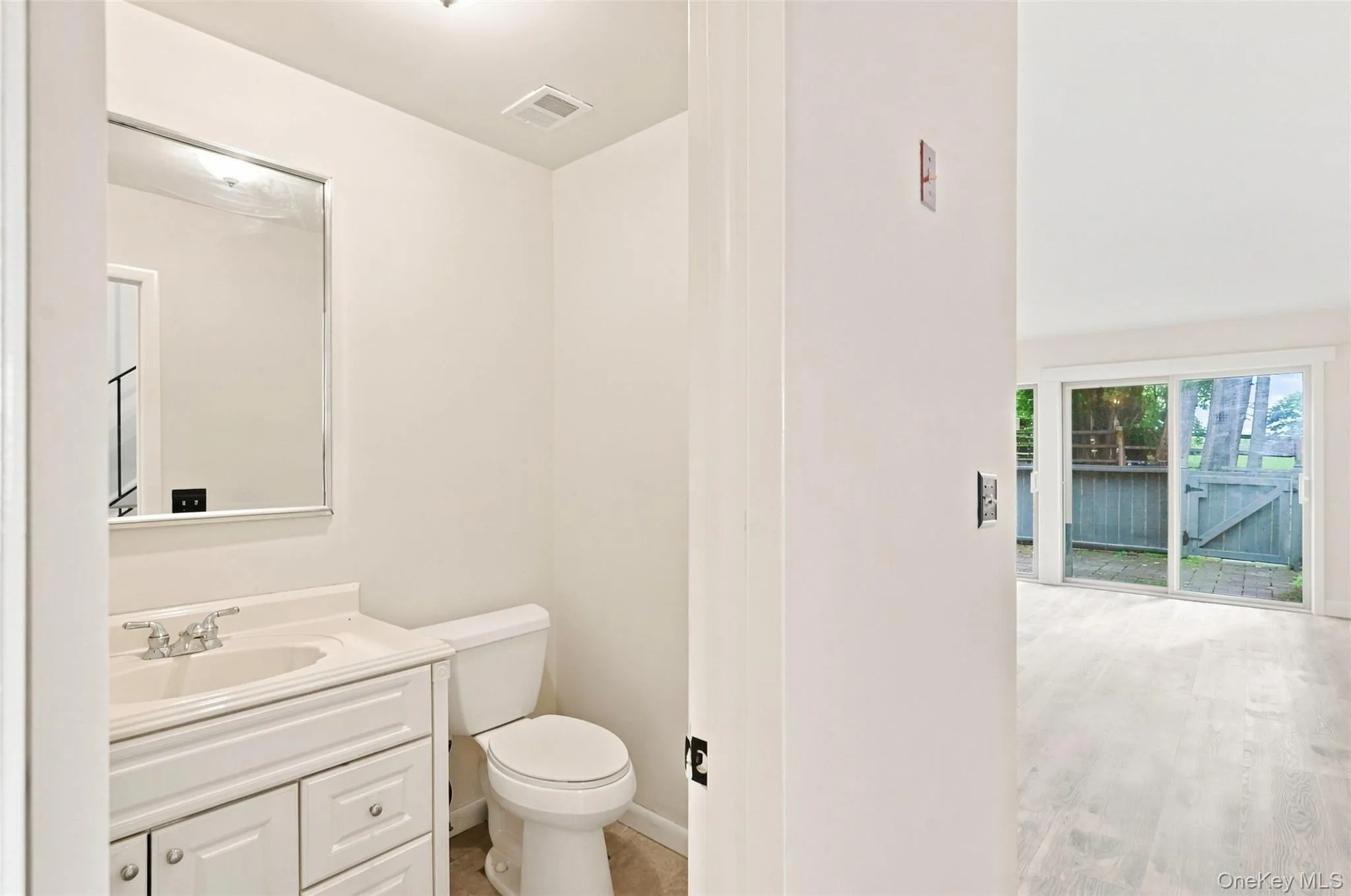 1st floor half bathroom 1st floor half bathroom