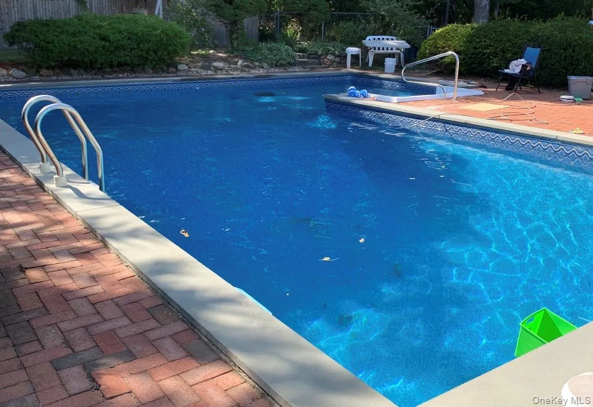 84 Henearly Drive, Brookhaven, NY, 3 Bedrooms Bedrooms, 7 Rooms Rooms,2 BathroomsBathrooms,Residential,For Rent,Henearly,0,997365 84 Henearly Drive, Brookhaven, NY, 3 Bedrooms Bedrooms, 7 Rooms Rooms,2 BathroomsBathrooms,Residential,For Rent,Henearly,0,997365