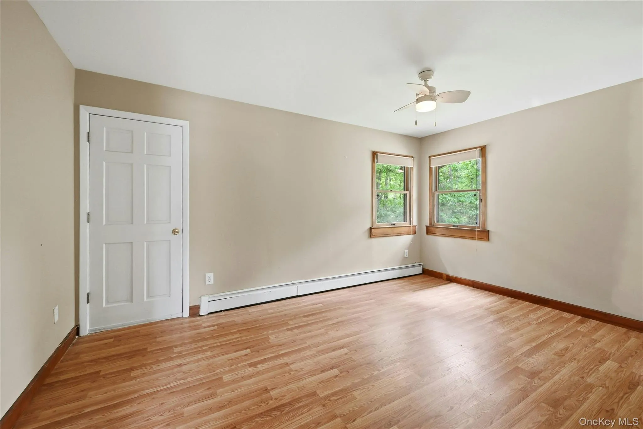 84 Henearly Drive, Brookhaven, NY, 3 Bedrooms Bedrooms, 7 Rooms Rooms,2 BathroomsBathrooms,Residential,For Rent,Henearly,0,997365 84 Henearly Drive, Brookhaven, NY, 3 Bedrooms Bedrooms, 7 Rooms Rooms,2 BathroomsBathrooms,Residential,For Rent,Henearly,0,997365