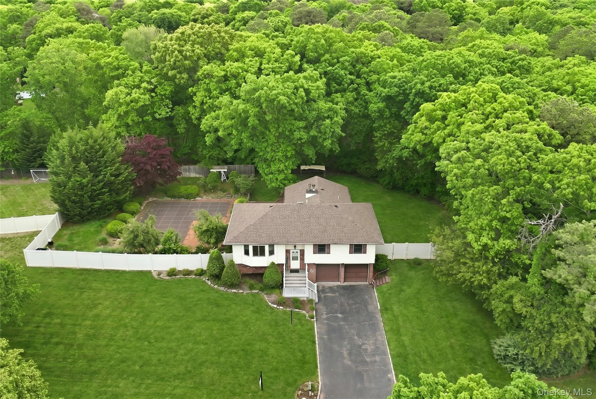 84 Henearly Drive, Brookhaven, NY, 3 Bedrooms Bedrooms, 7 Rooms Rooms,2 BathroomsBathrooms,Residential,For Rent,Henearly,0,997365 84 Henearly Drive, Brookhaven, NY, 3 Bedrooms Bedrooms, 7 Rooms Rooms,2 BathroomsBathrooms,Residential,For Rent,Henearly,0,997365