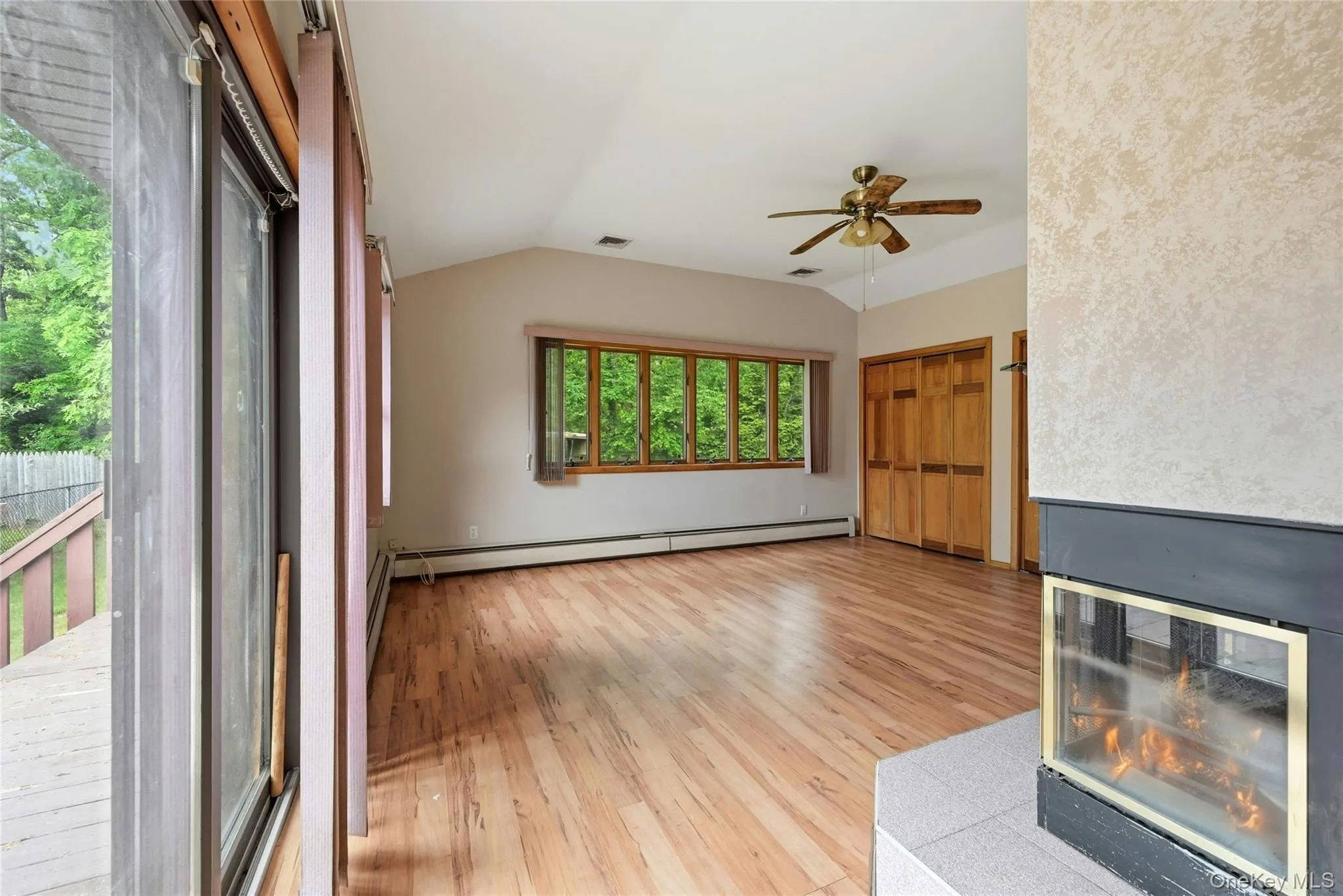 84 Henearly Drive, Brookhaven, NY, 3 Bedrooms Bedrooms, 7 Rooms Rooms,2 BathroomsBathrooms,Residential,For Rent,Henearly,0,997365 84 Henearly Drive, Brookhaven, NY, 3 Bedrooms Bedrooms, 7 Rooms Rooms,2 BathroomsBathrooms,Residential,For Rent,Henearly,0,997365