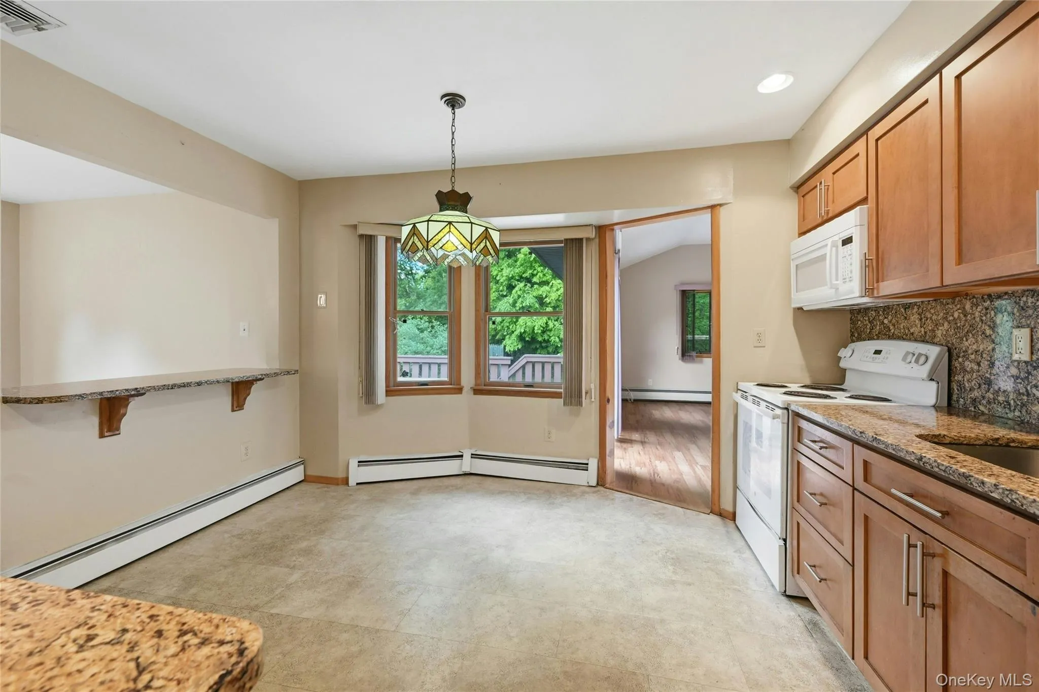 84 Henearly Drive, Brookhaven, NY, 3 Bedrooms Bedrooms, 7 Rooms Rooms,2 BathroomsBathrooms,Residential,For Rent,Henearly,0,997365 84 Henearly Drive, Brookhaven, NY, 3 Bedrooms Bedrooms, 7 Rooms Rooms,2 BathroomsBathrooms,Residential,For Rent,Henearly,0,997365