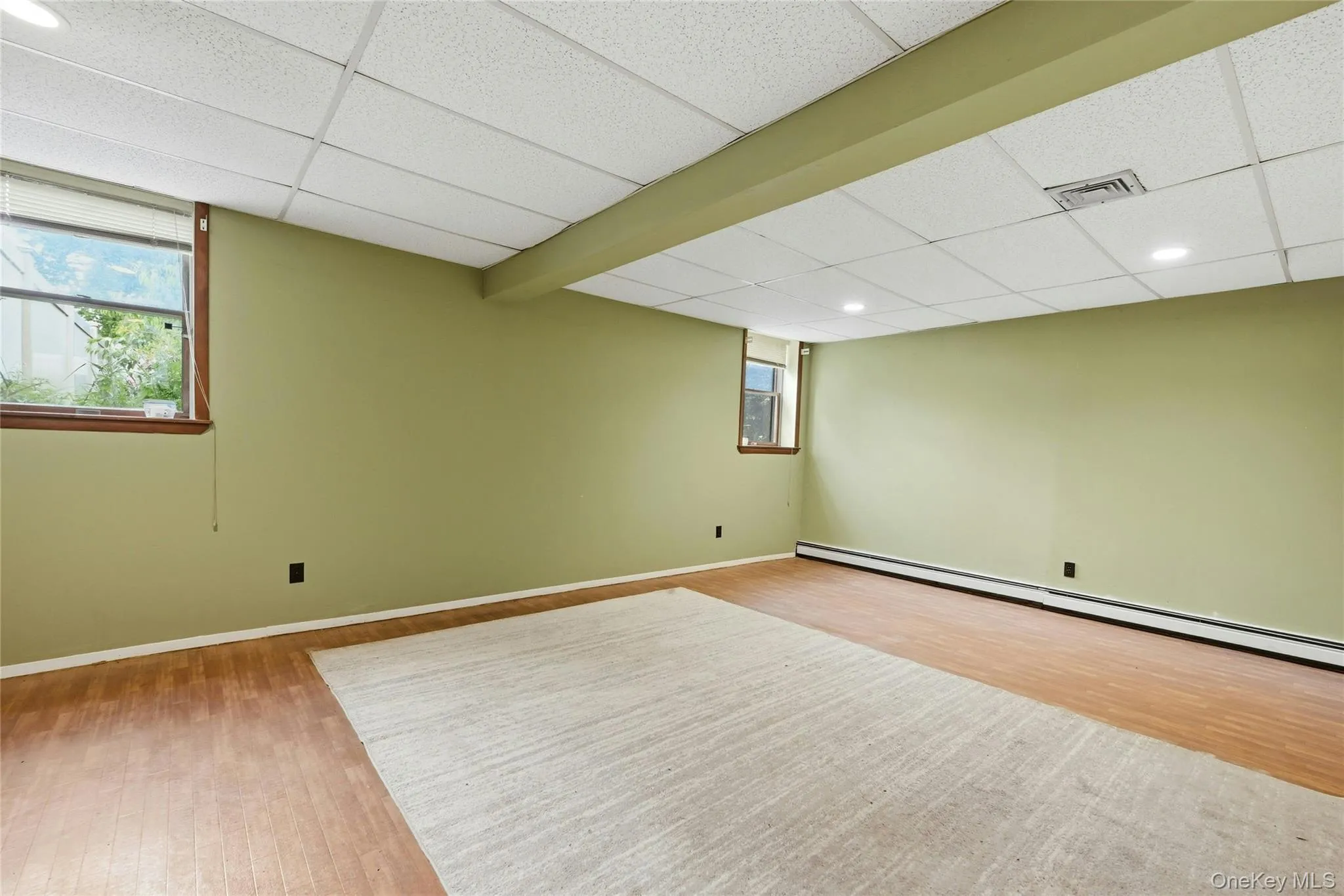 84 Henearly Drive, Brookhaven, NY, 3 Bedrooms Bedrooms, 7 Rooms Rooms,2 BathroomsBathrooms,Residential,For Rent,Henearly,0,997365 84 Henearly Drive, Brookhaven, NY, 3 Bedrooms Bedrooms, 7 Rooms Rooms,2 BathroomsBathrooms,Residential,For Rent,Henearly,0,997365