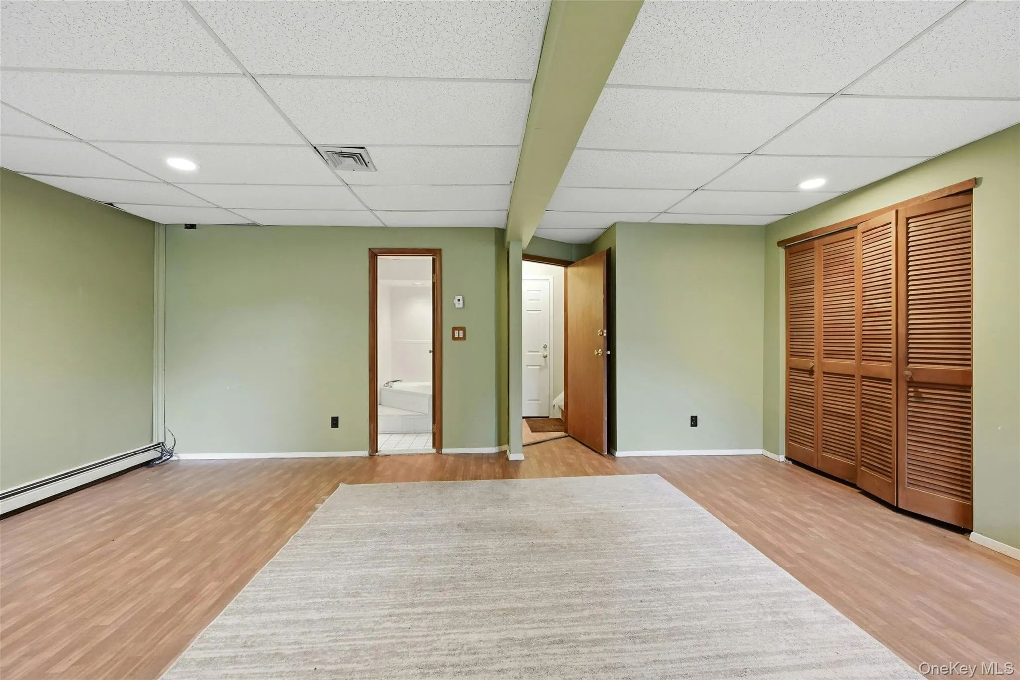 84 Henearly Drive, Brookhaven, NY, 3 Bedrooms Bedrooms, 7 Rooms Rooms,2 BathroomsBathrooms,Residential,For Rent,Henearly,0,997365 84 Henearly Drive, Brookhaven, NY, 3 Bedrooms Bedrooms, 7 Rooms Rooms,2 BathroomsBathrooms,Residential,For Rent,Henearly,0,997365