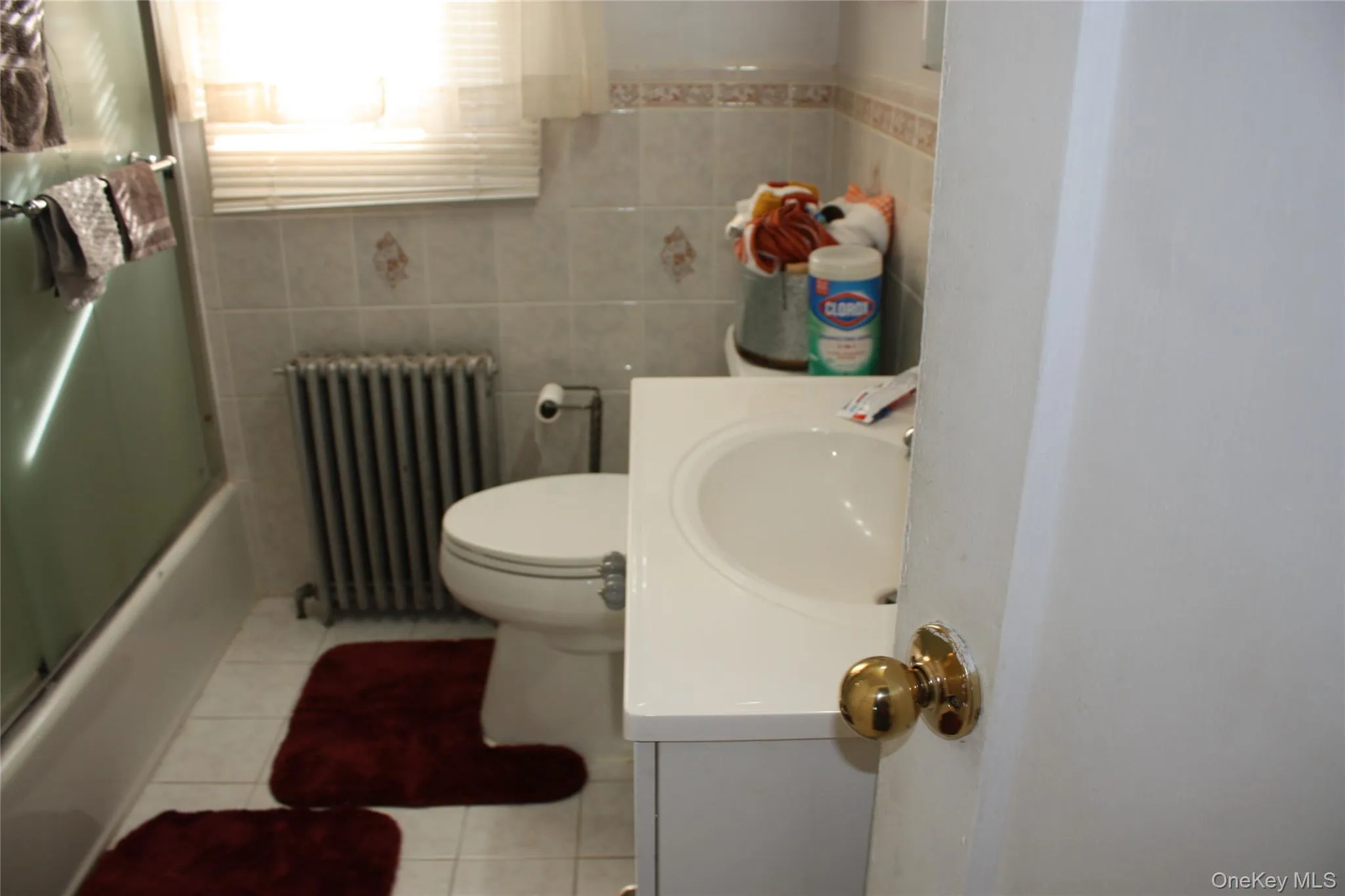 138 Manor Parkway, Hempstead, NY, 3 Bedrooms Bedrooms, 7 Rooms Rooms,2 BathroomsBathrooms,Residential,For Rent,Manor,0,997367 138 Manor Parkway, Hempstead, NY, 3 Bedrooms Bedrooms, 7 Rooms Rooms,2 BathroomsBathrooms,Residential,For Rent,Manor,0,997367