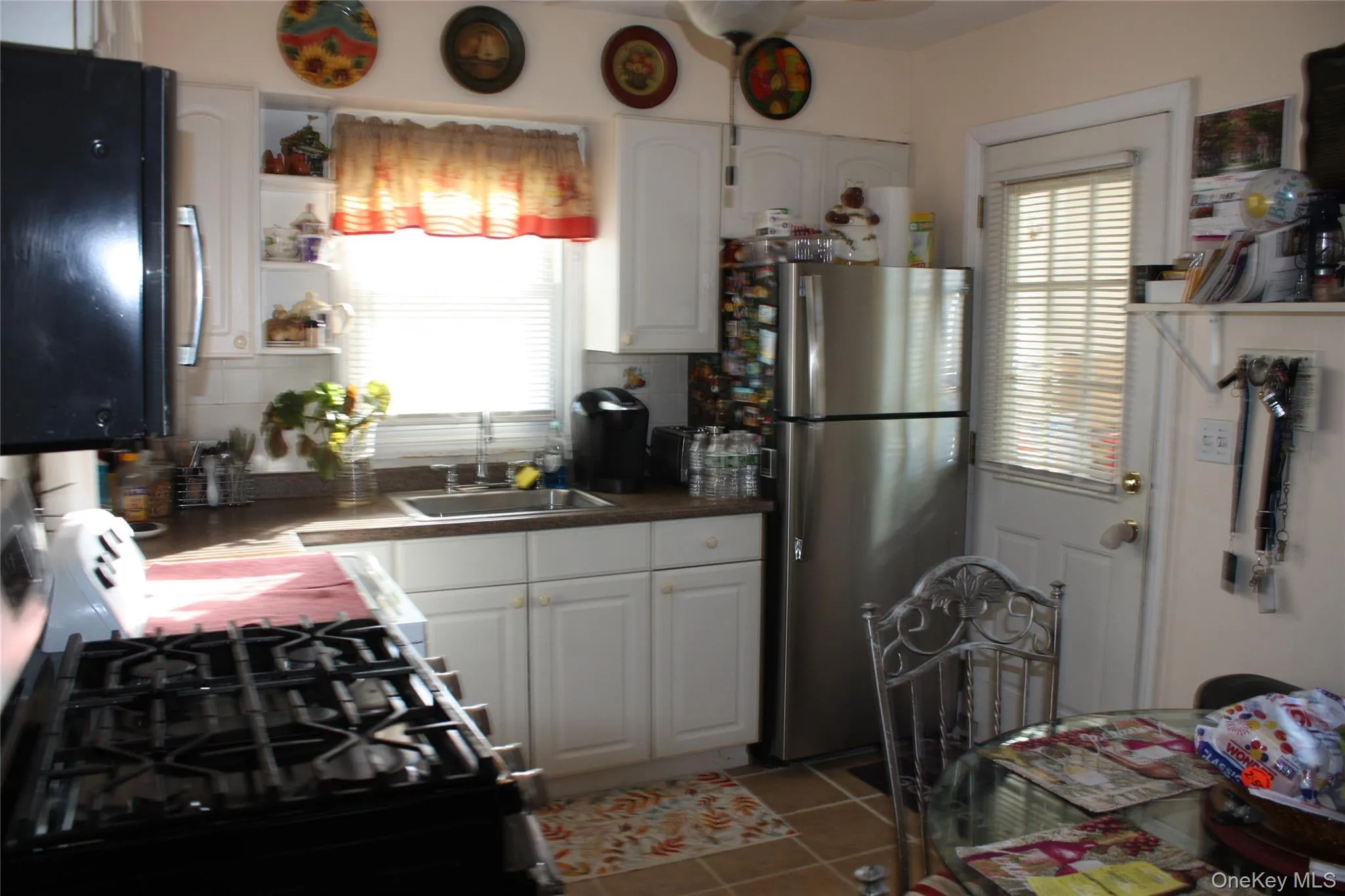 138 Manor Parkway, Hempstead, NY, 3 Bedrooms Bedrooms, 7 Rooms Rooms,2 BathroomsBathrooms,Residential,For Rent,Manor,0,997367 138 Manor Parkway, Hempstead, NY, 3 Bedrooms Bedrooms, 7 Rooms Rooms,2 BathroomsBathrooms,Residential,For Rent,Manor,0,997367