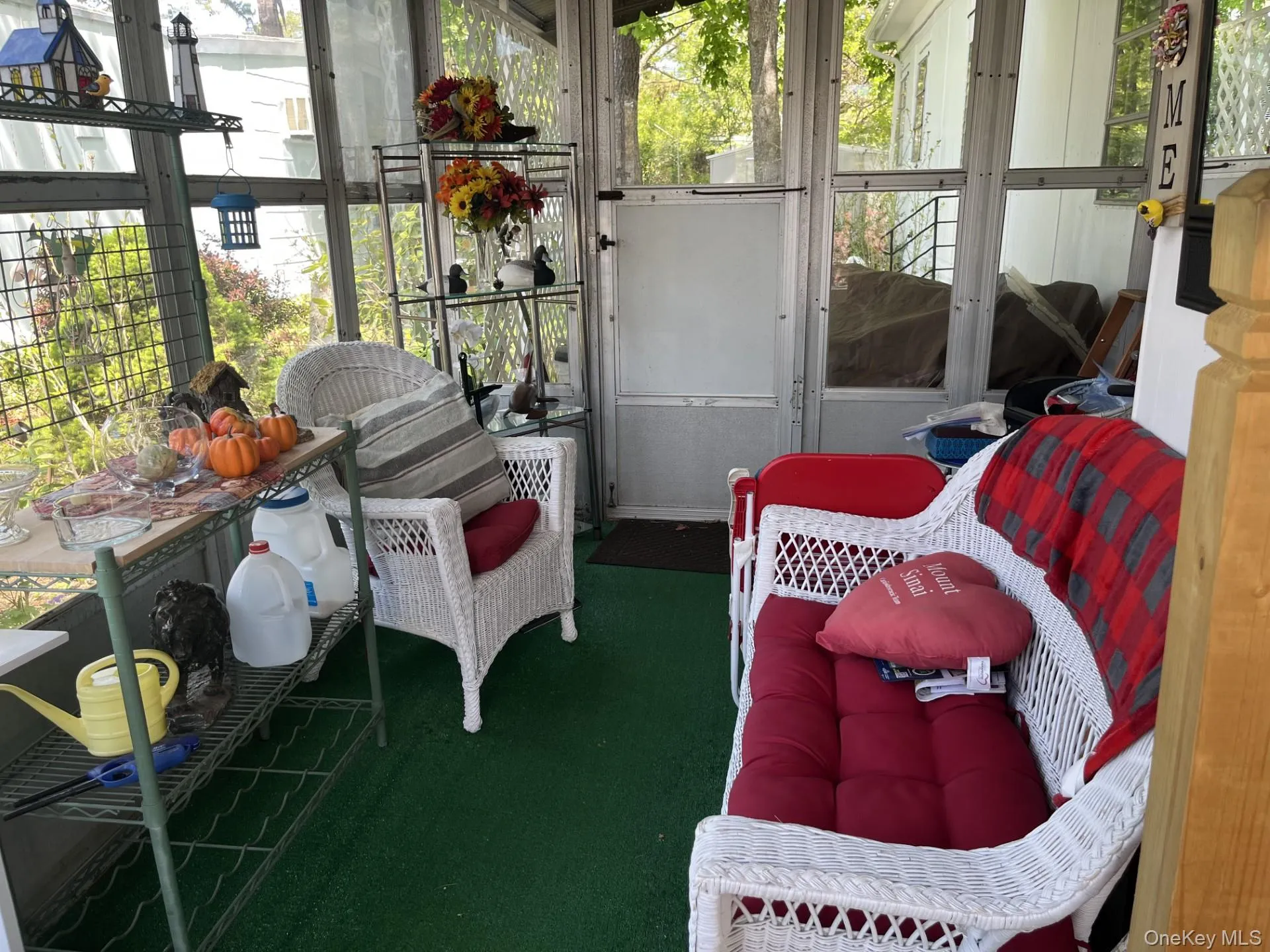 525 Riverleigh Avenue, Riverhead, NY, 1 Bedroom Bedrooms, 5 Rooms Rooms,1 BathroomBathrooms,Residential Lease,For Rent,Riverleigh,0,997369 525 Riverleigh Avenue, Riverhead, NY, 1 Bedroom Bedrooms, 5 Rooms Rooms,1 BathroomBathrooms,Residential Lease,For Rent,Riverleigh,0,997369