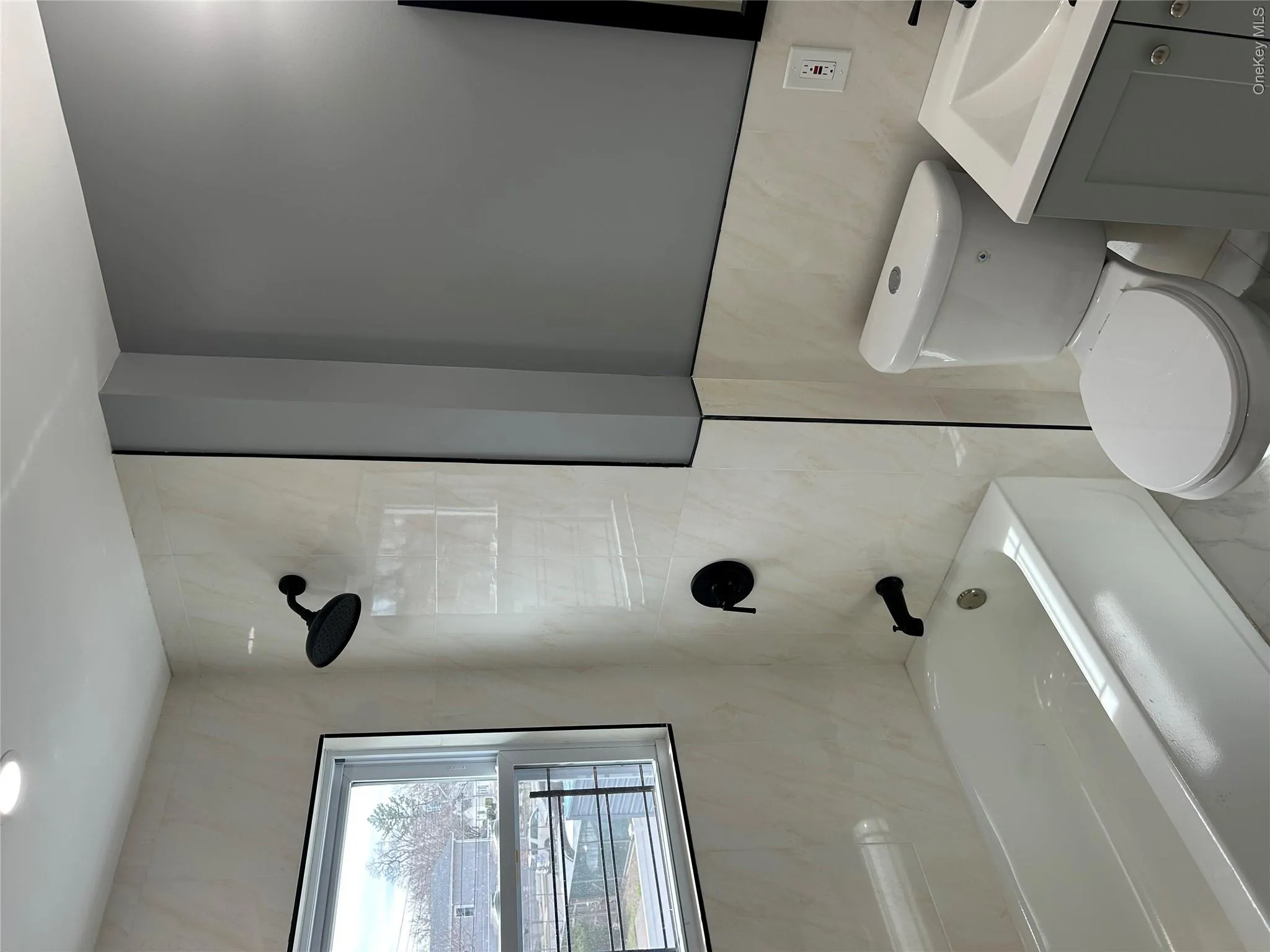 243-16 145th Avenue, New York, NY, 5 Bedrooms Bedrooms, 9 Rooms Rooms,3 BathroomsBathrooms,Residential,For Rent,145th,0,997376 243-16 145th Avenue, New York, NY, 5 Bedrooms Bedrooms, 9 Rooms Rooms,3 BathroomsBathrooms,Residential,For Rent,145th,0,997376
