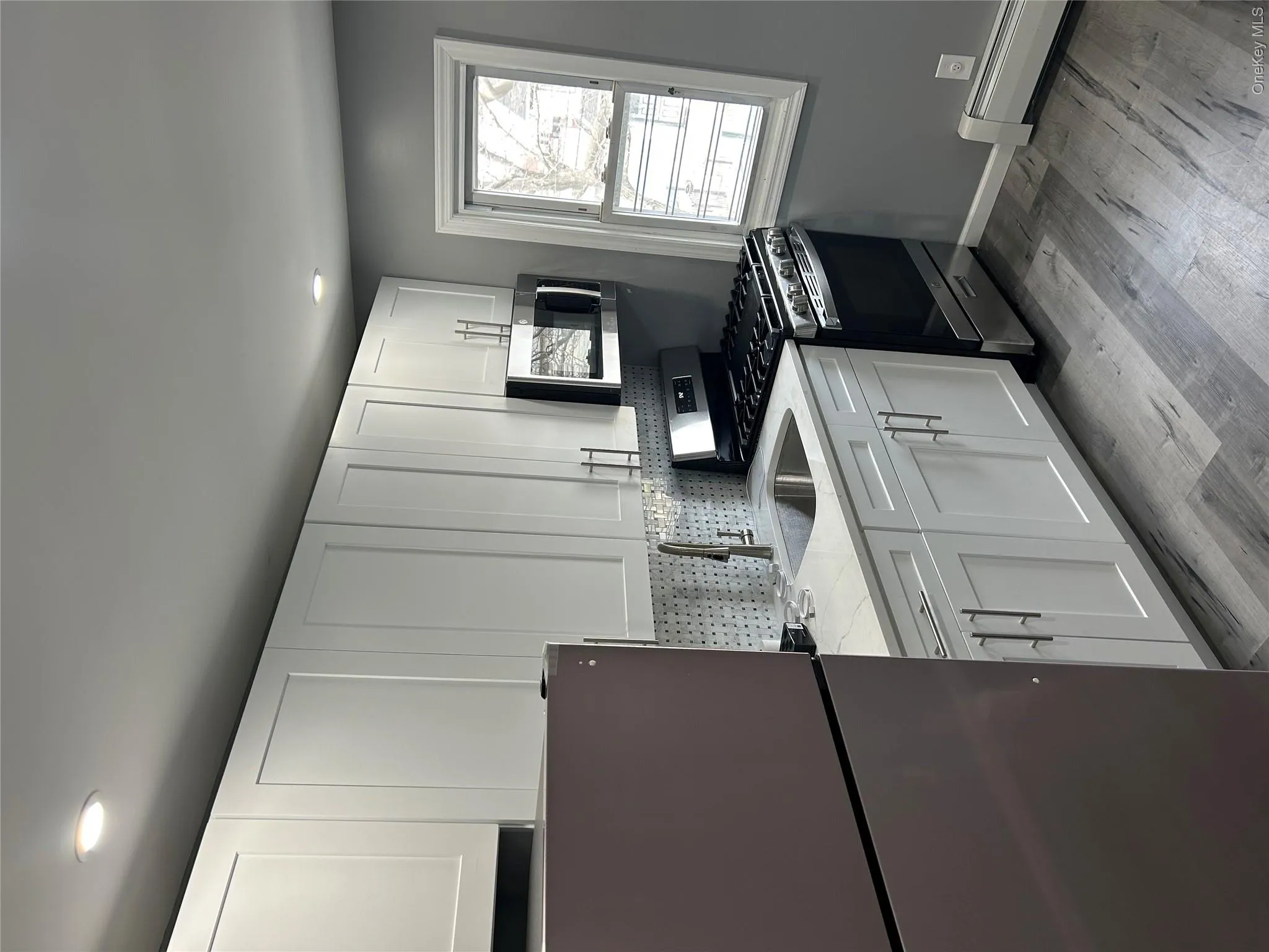 243-16 145th Avenue, New York, NY, 5 Bedrooms Bedrooms, 9 Rooms Rooms,3 BathroomsBathrooms,Residential,For Rent,145th,0,997376 243-16 145th Avenue, New York, NY, 5 Bedrooms Bedrooms, 9 Rooms Rooms,3 BathroomsBathrooms,Residential,For Rent,145th,0,997376