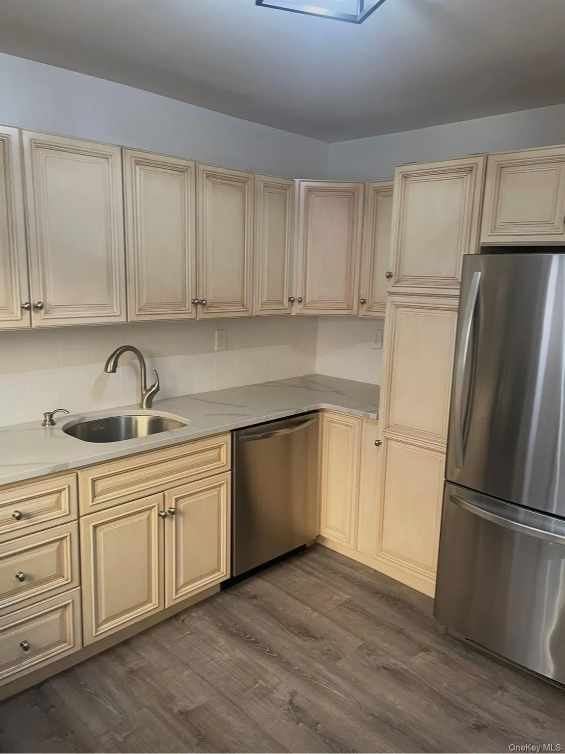 527 Market Street, Long Beach, NY, 2 Bedrooms Bedrooms, 5 Rooms Rooms,2 BathroomsBathrooms,Residential Lease,For Rent,Market,0,997378 527 Market Street, Long Beach, NY, 2 Bedrooms Bedrooms, 5 Rooms Rooms,2 BathroomsBathrooms,Residential Lease,For Rent,Market,0,997378