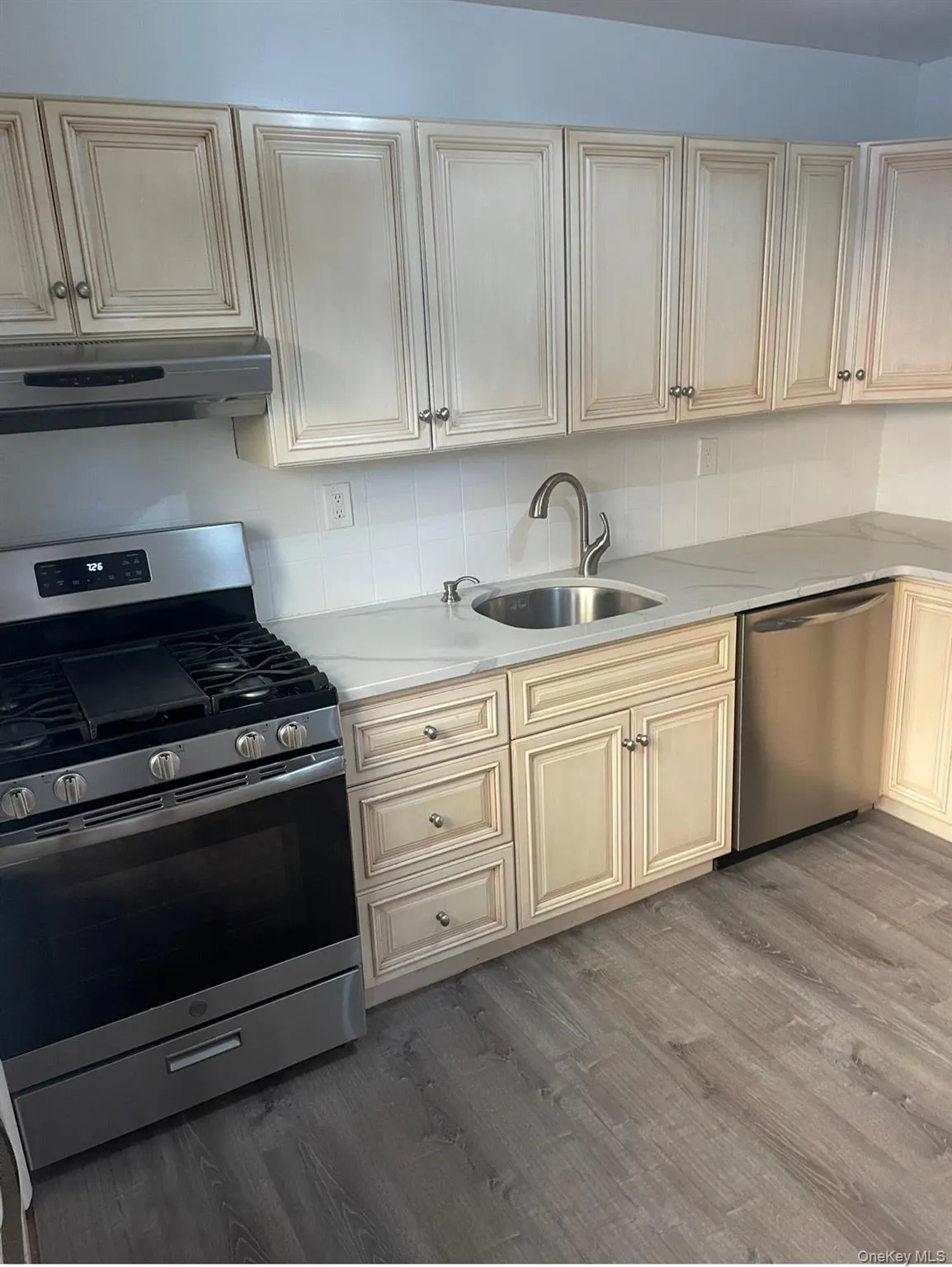 527 Market Street, Long Beach, NY, 2 Bedrooms Bedrooms, 5 Rooms Rooms,2 BathroomsBathrooms,Residential Lease,For Rent,Market,0,997378 527 Market Street, Long Beach, NY, 2 Bedrooms Bedrooms, 5 Rooms Rooms,2 BathroomsBathrooms,Residential Lease,For Rent,Market,0,997378